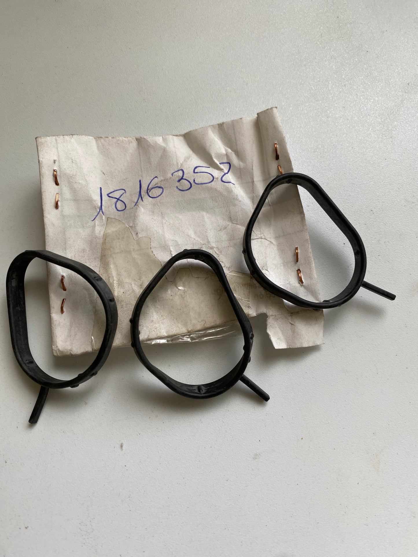 1816352, JUNTA, Ford