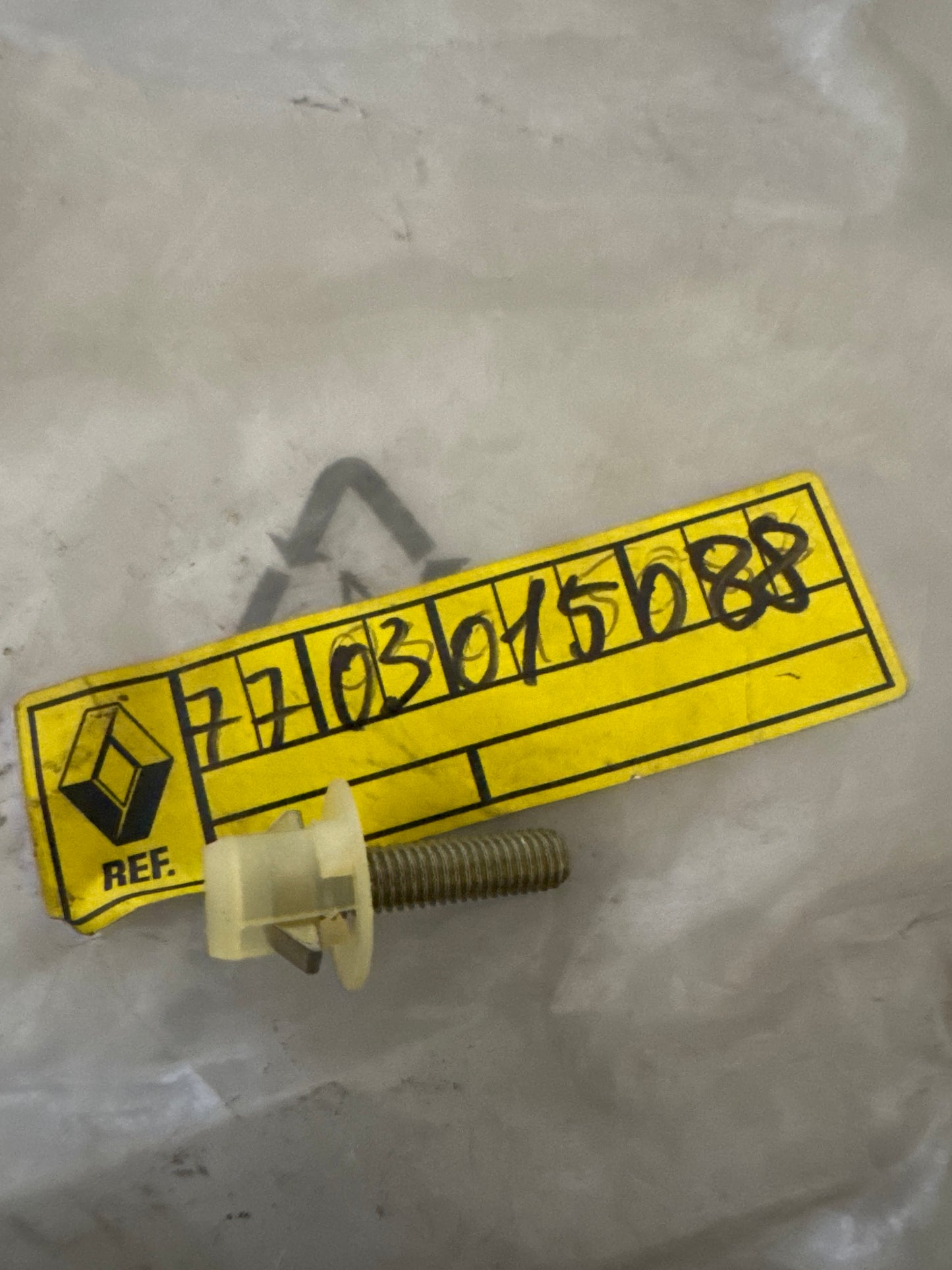 7703015088, TORNILLO, Renault