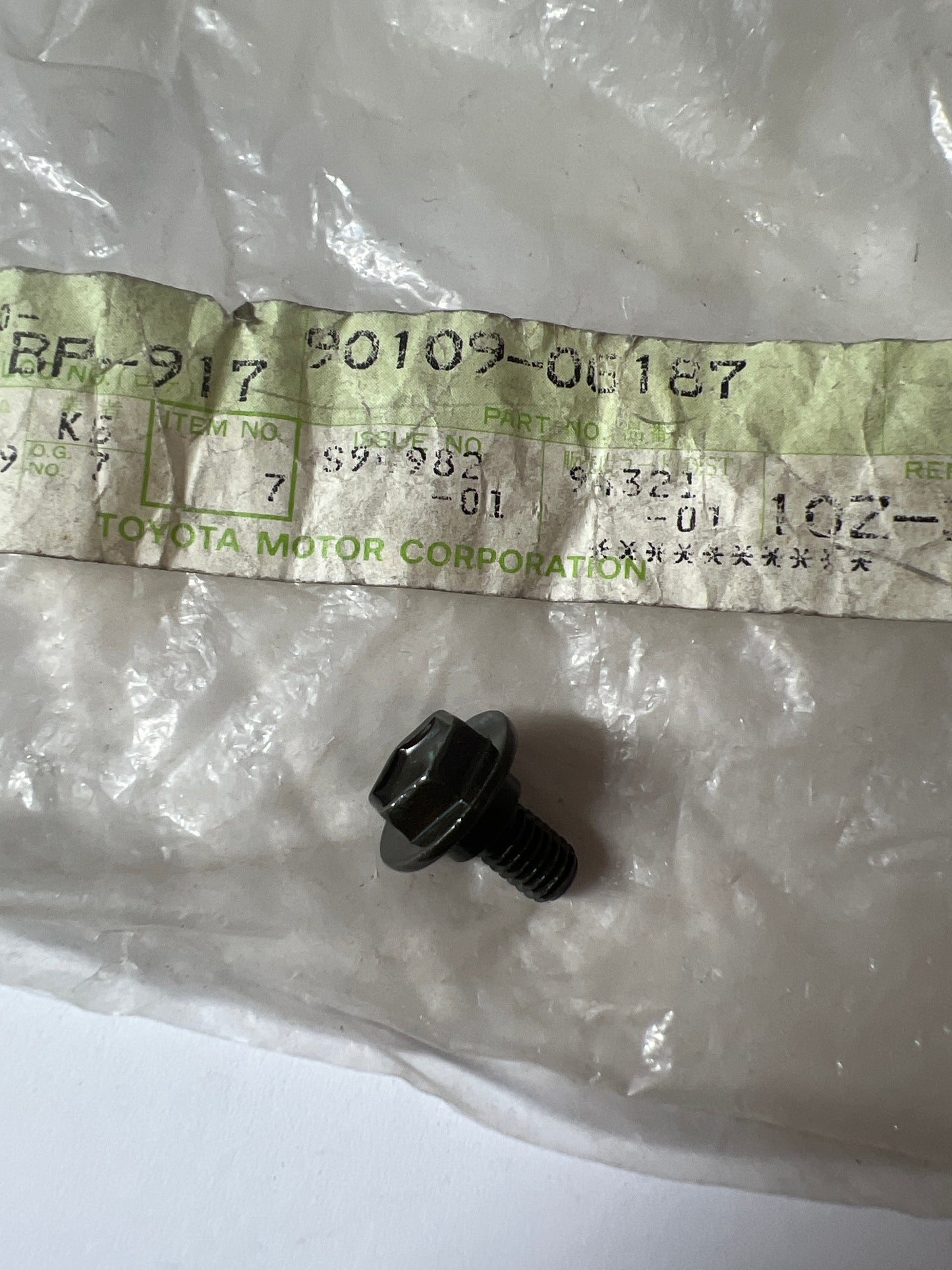 90109-06187 FRONT BUMPER & BUMPER STAY
58-51: FRONT FLOOR PANEL & FRONT FLOOR MEMBER, toyota