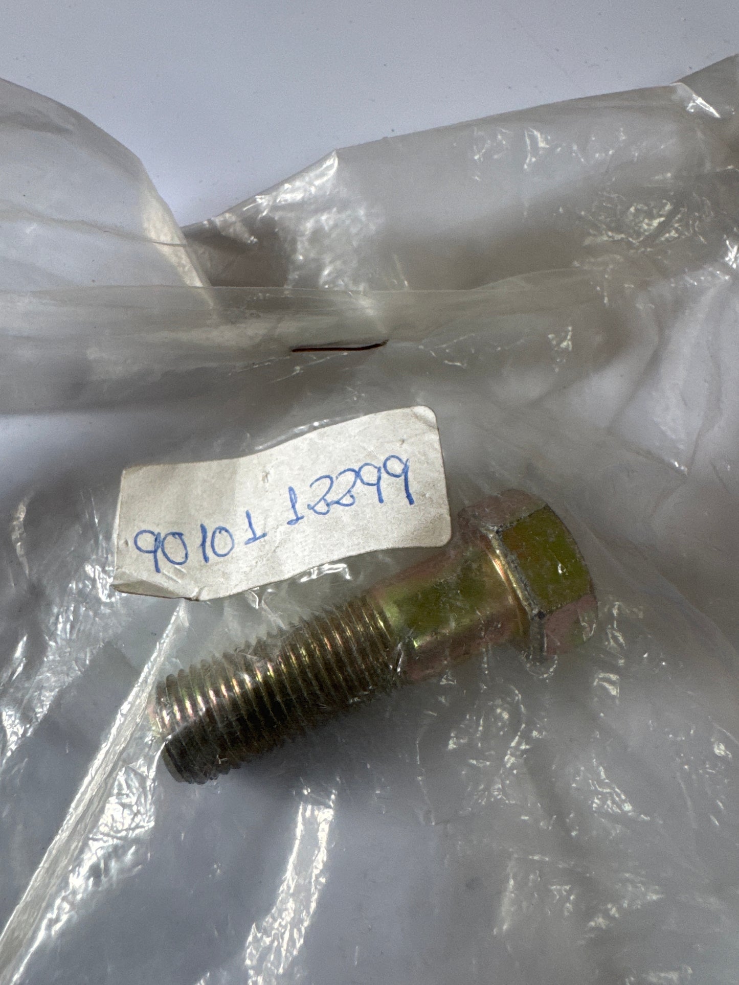 90101-12299 FRONT AXLE ARM & STEERING KNUCKLE, toyota