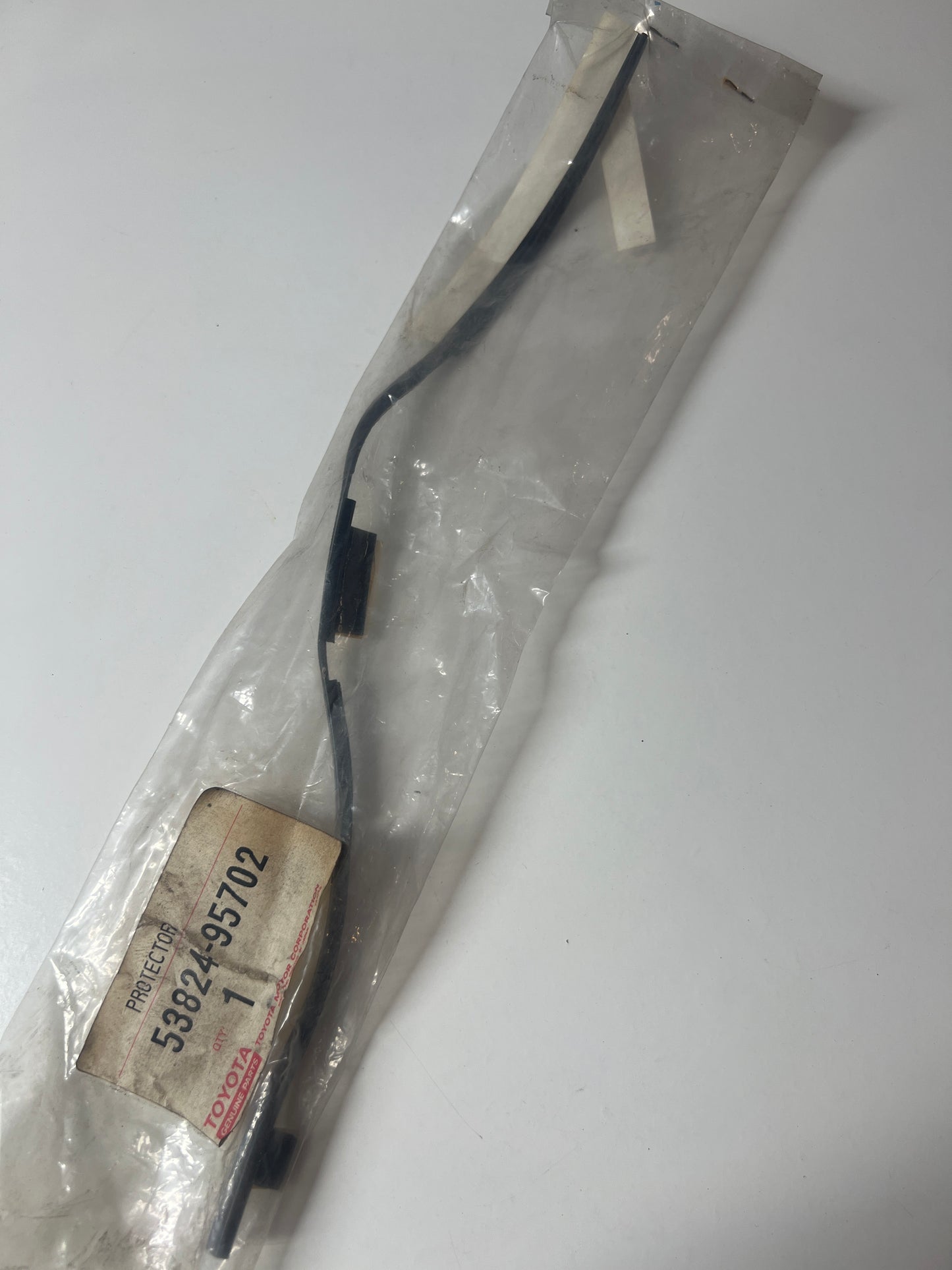 53824-95702 FRONT PANEL & WINDSHIELD GLASS, toyota