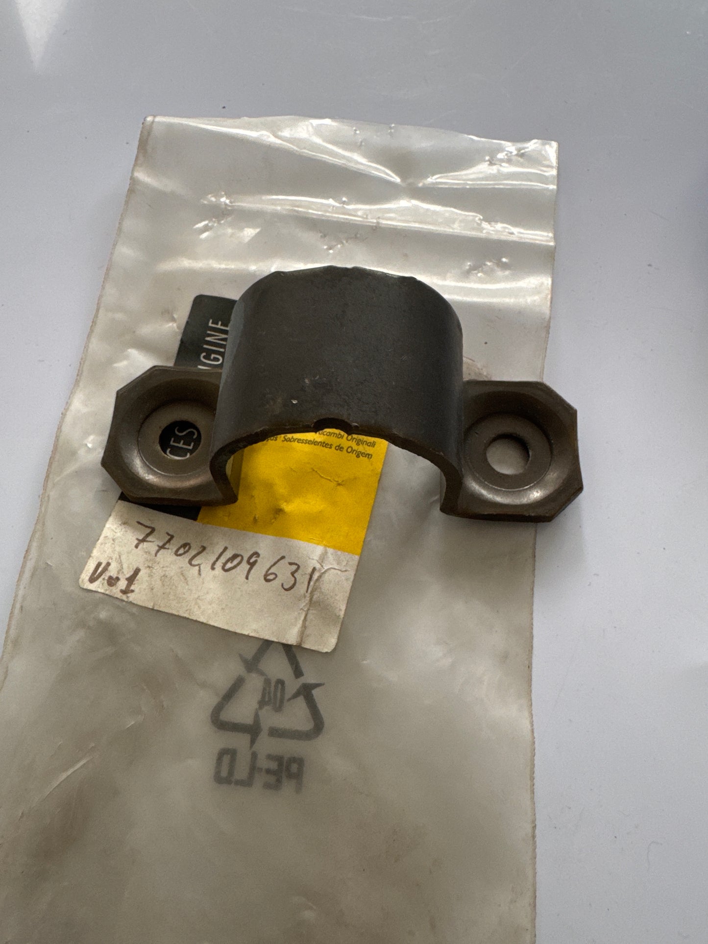 7702109631, SOPORTE DE COLLAR, Renault