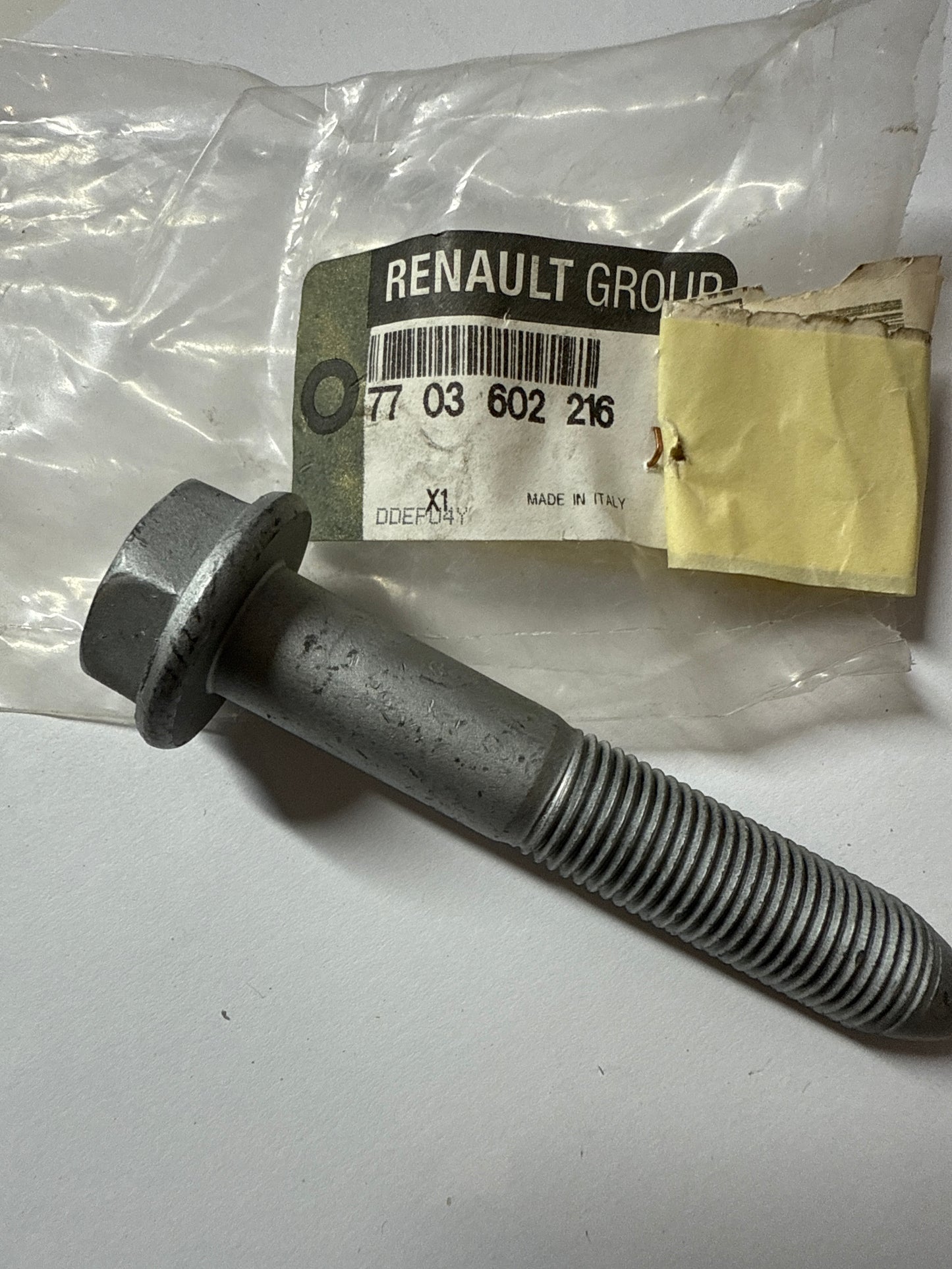 7703602216 - TORNILLO - Renault