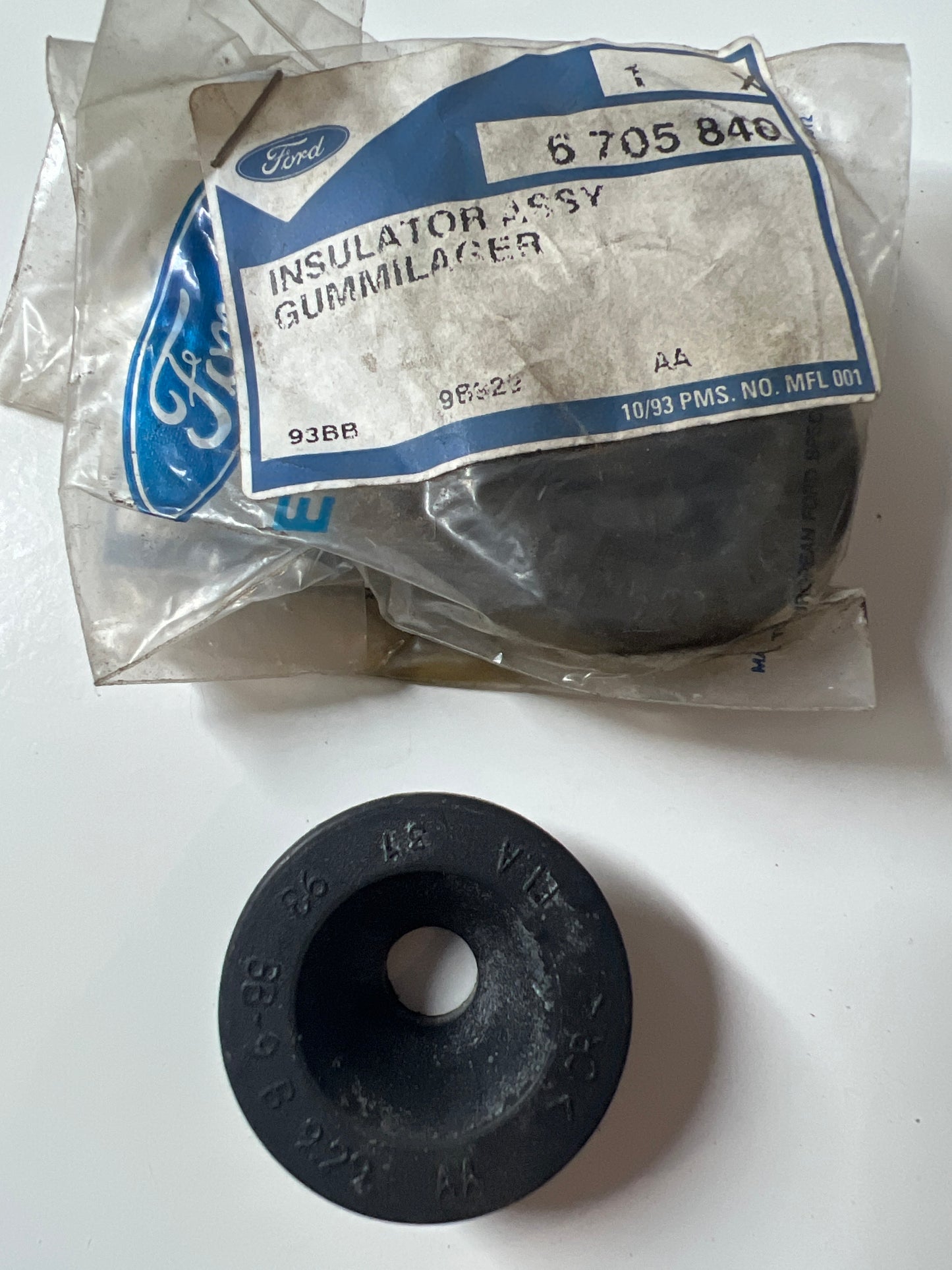 6705840, AISLADOR, Ford