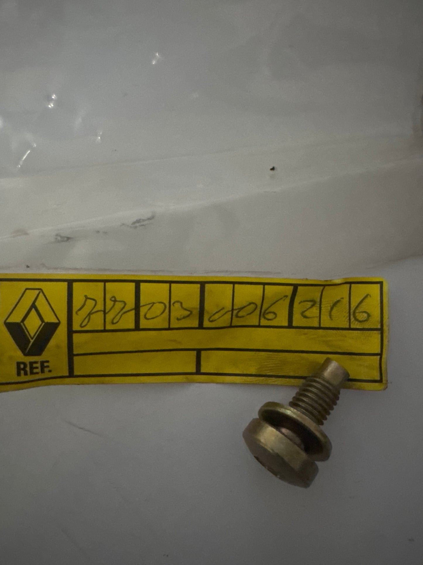 7703006216, TORNILLO M8X125, Renault