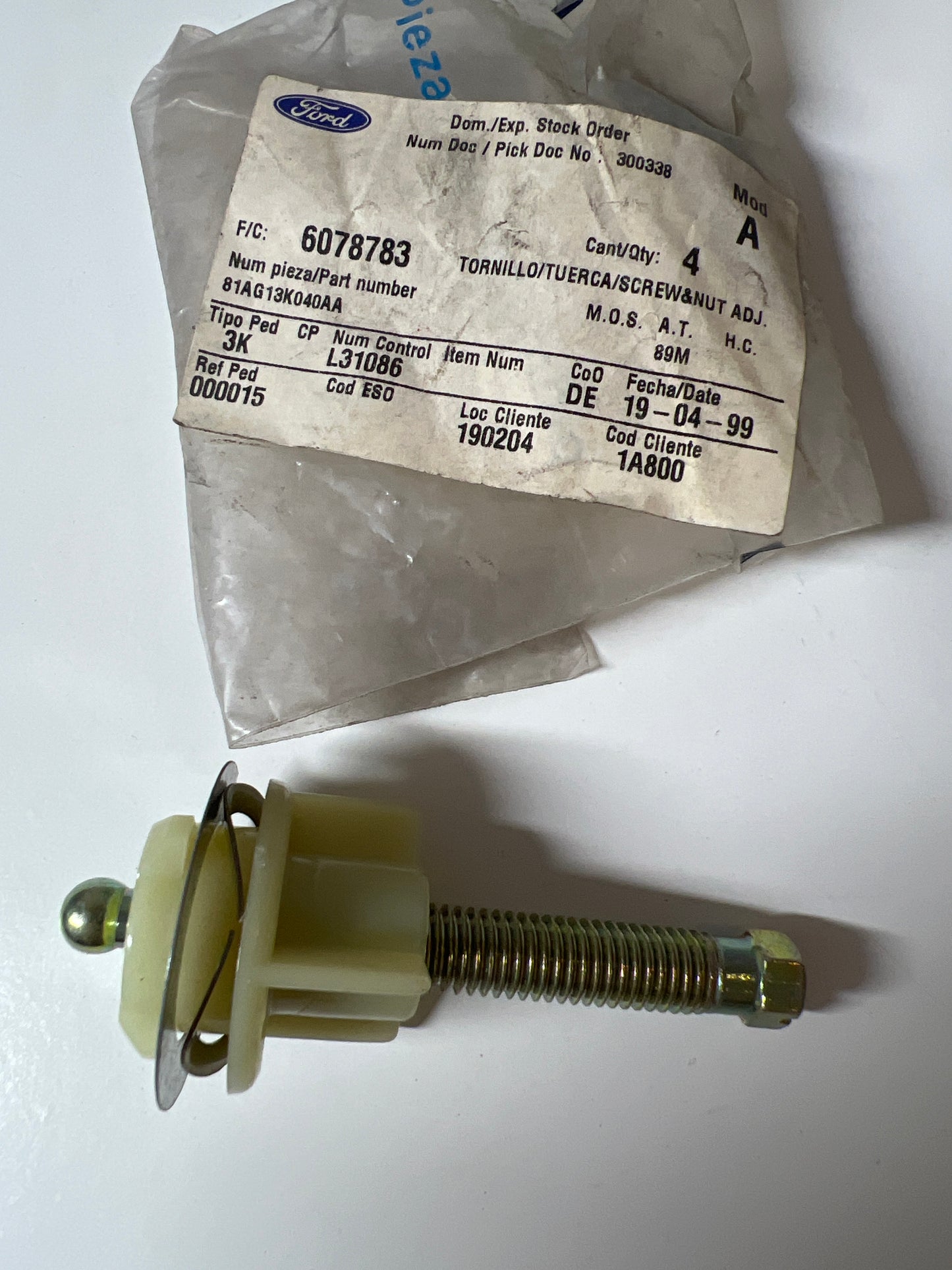 6078783, TORNILLO DE SINTONIZACIÓN CON, Ford