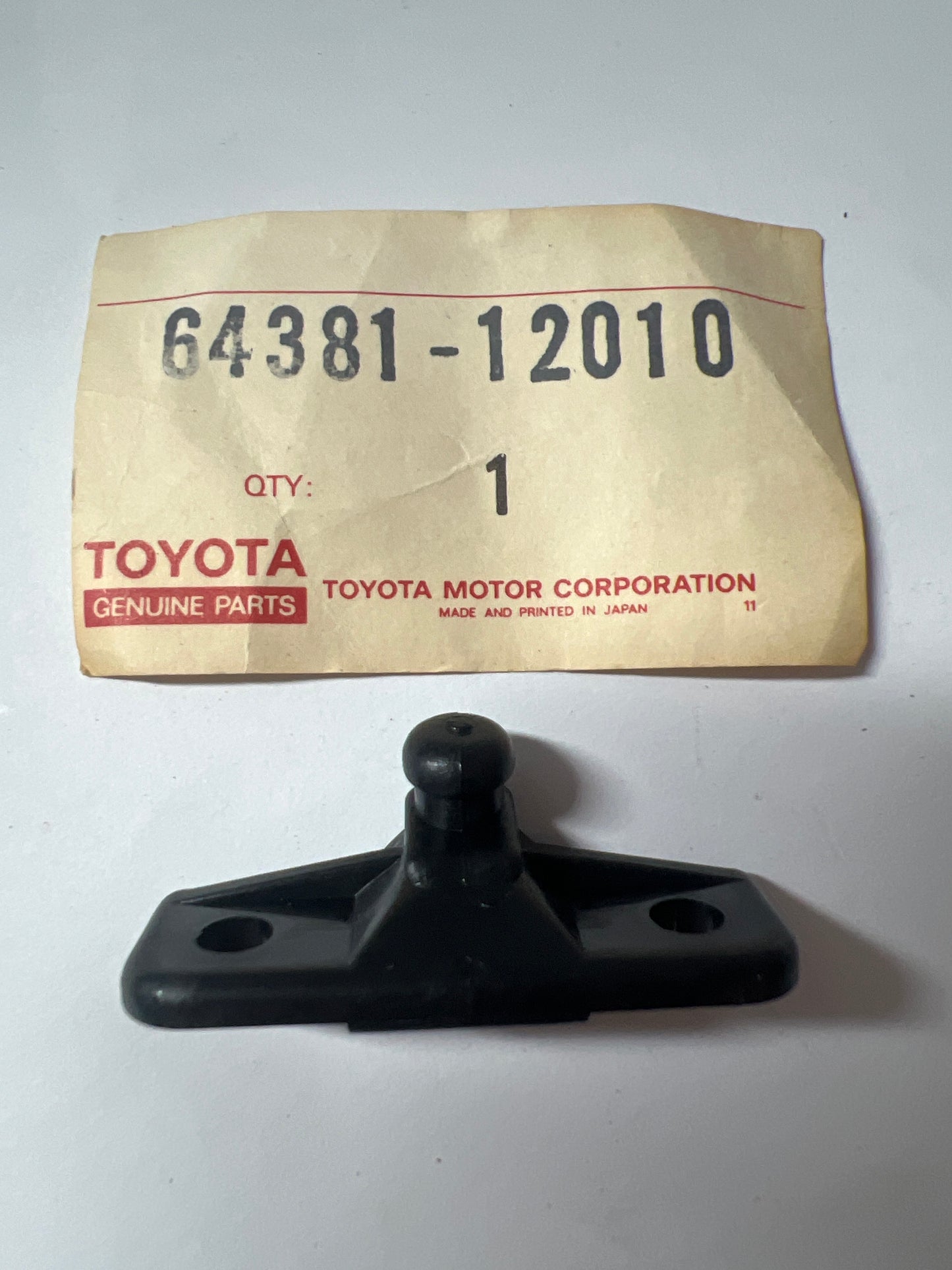 64381-12010 DECK BOARD & DECK TRIM COVER, toyota