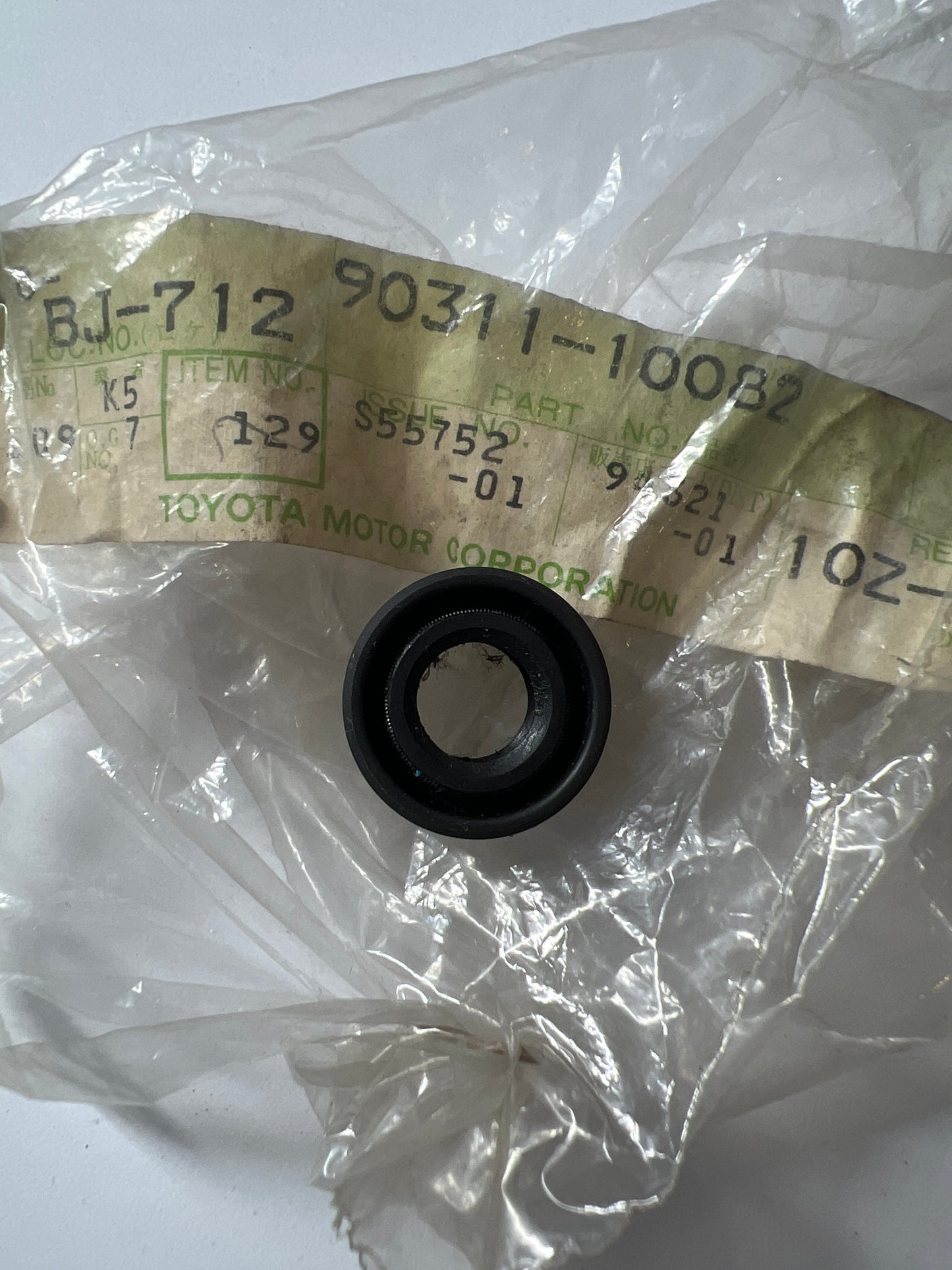 90311-10082, RETEN, Toyota-Lexus