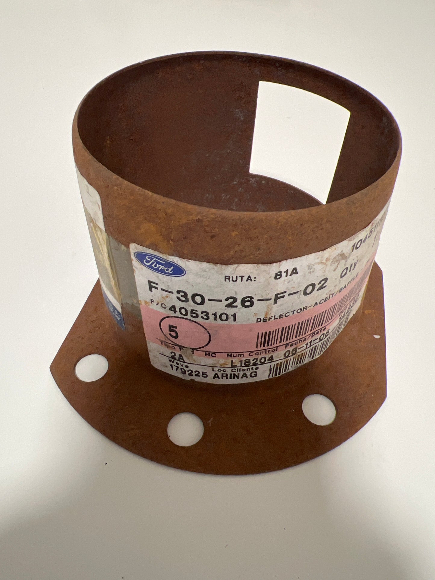 4053101, DEFLECTOR DE ACEITE, Ford