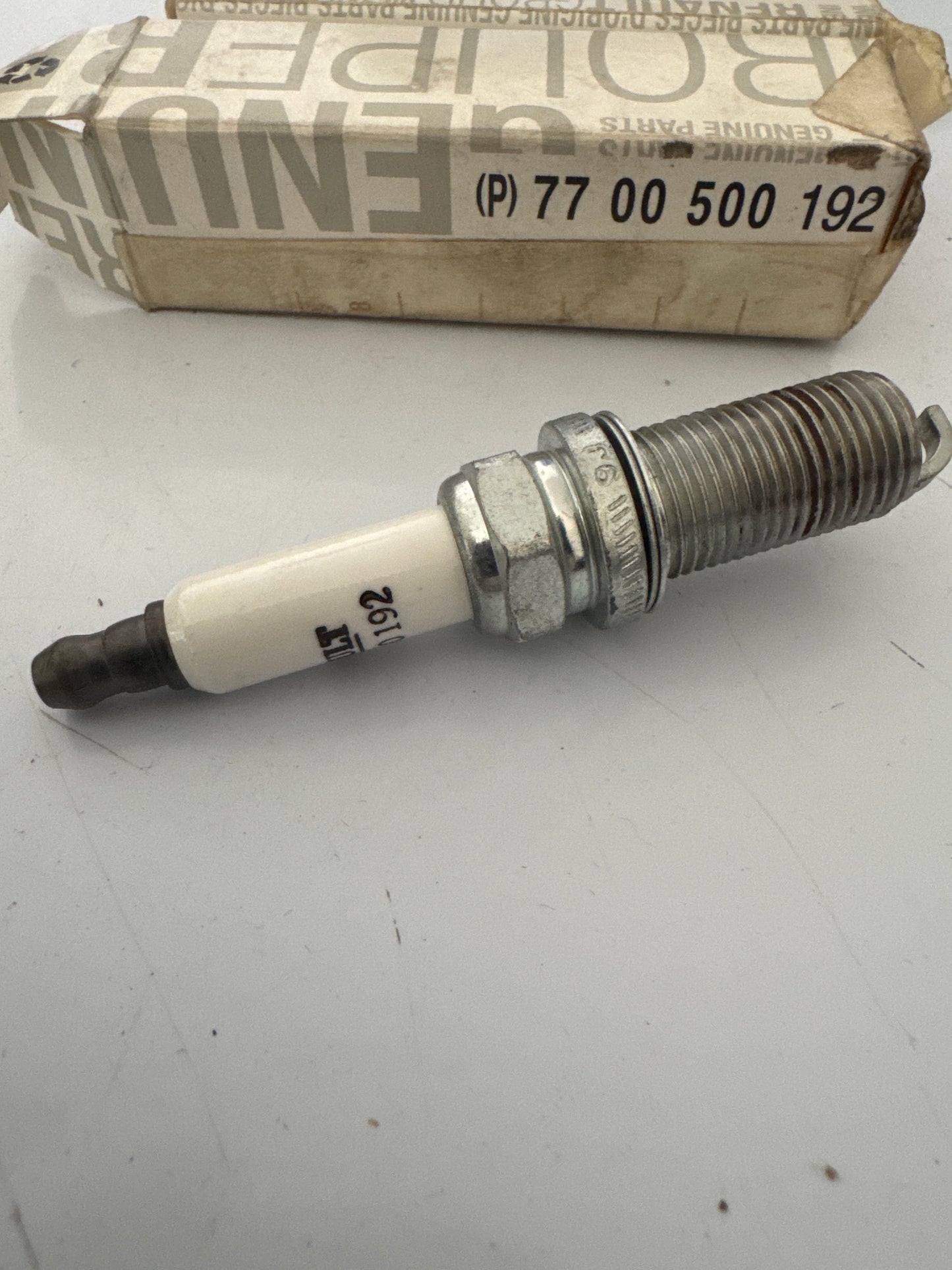 7700500192, BUJIAS, Renault