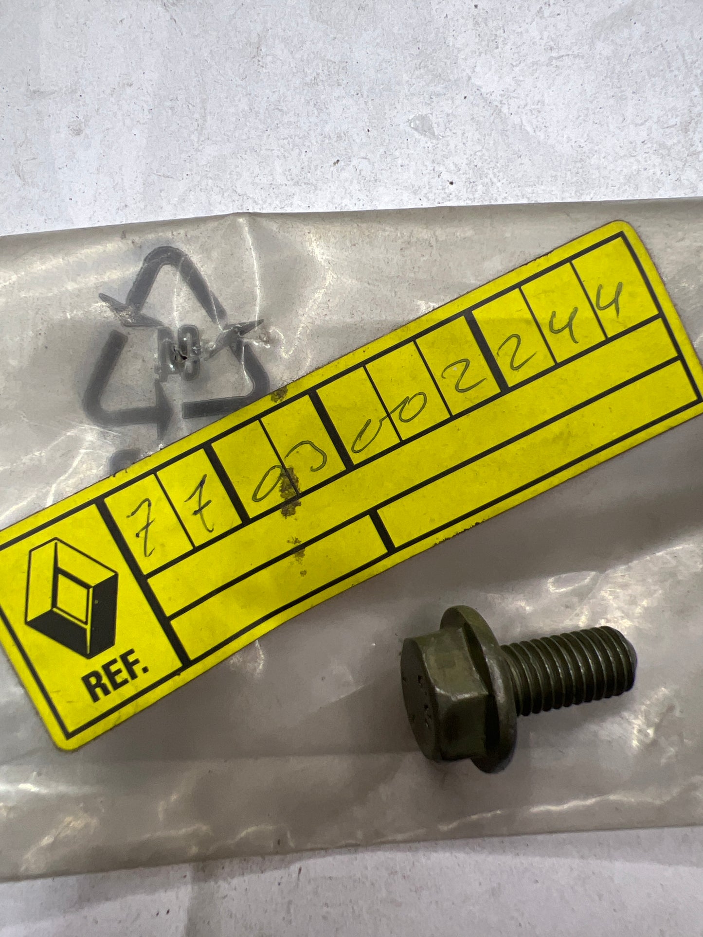 7703002244 TRN C/BASE M8X125 RENAULT