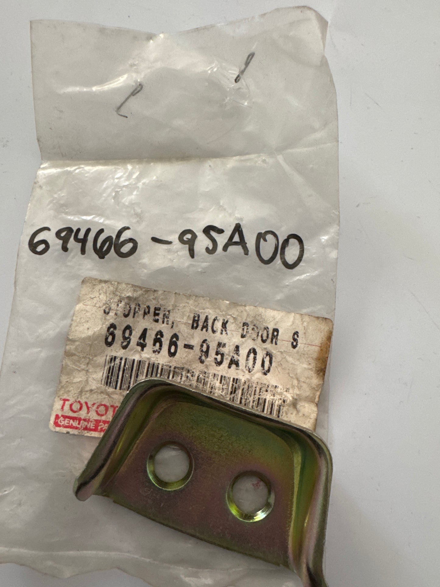 69466-95A00, 69466-95A00 BACK DOOR LOCK & HINGE, toyota, Toyota - Lexus