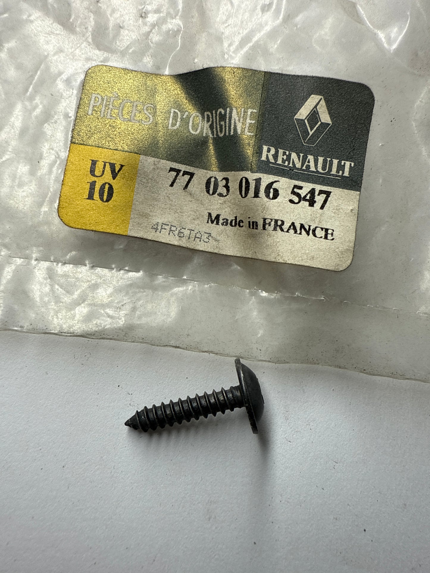7703016547 - TORNILL FIJACION - Renault