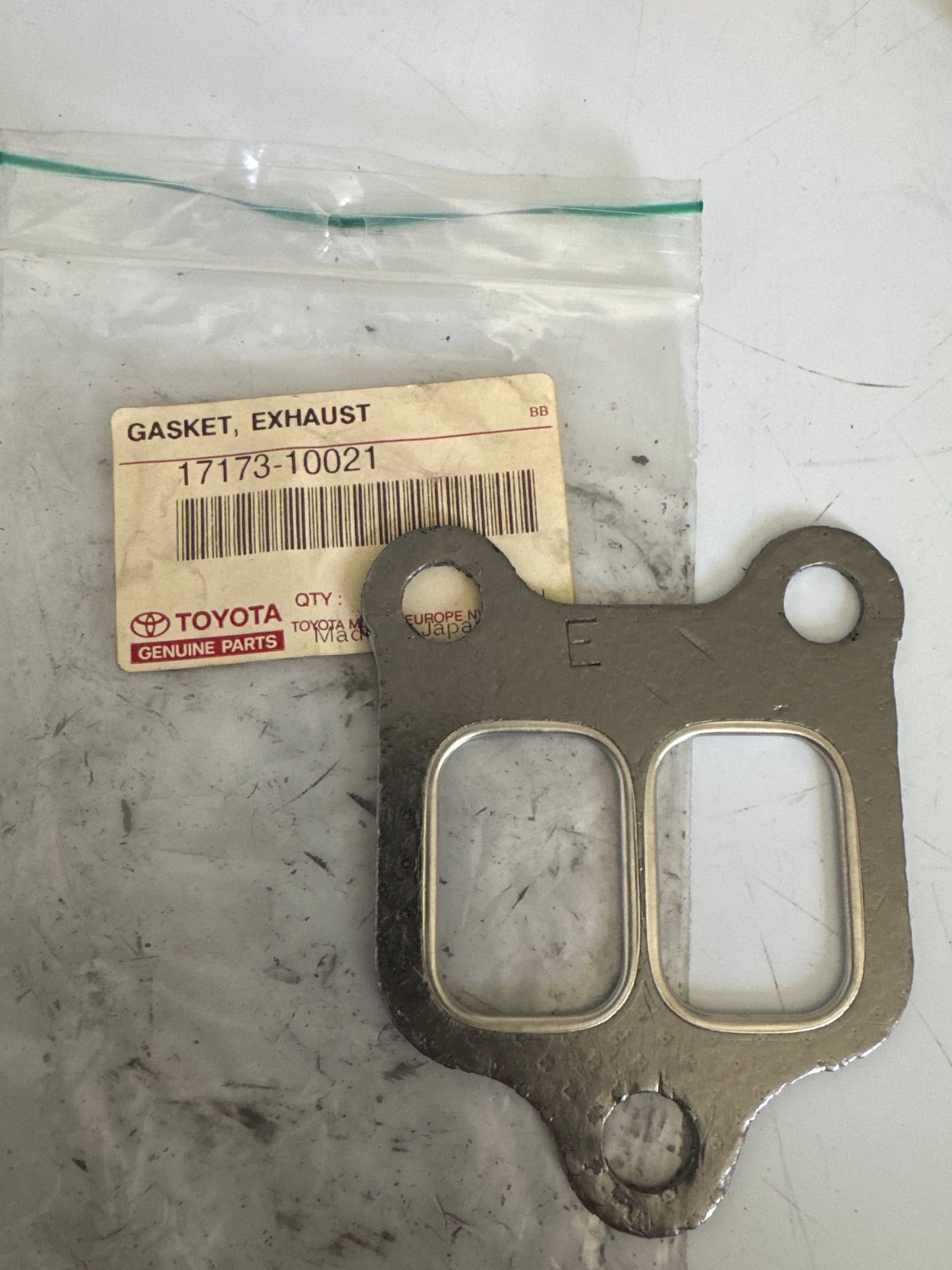 17173-10021 MANIFOLD, toyota