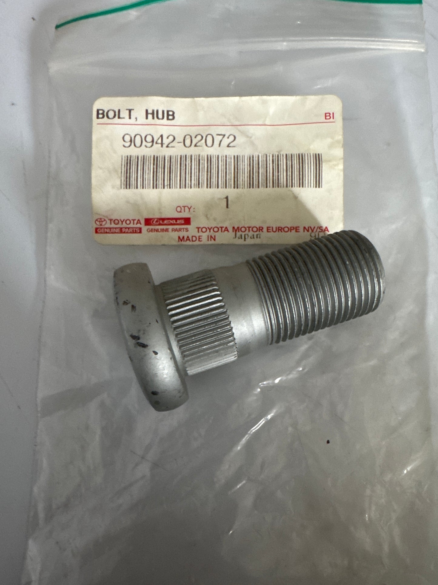 90942-02072 REAR AXLE SHAFT & HUB
43-03: FRONT AXLE HUB, toyota