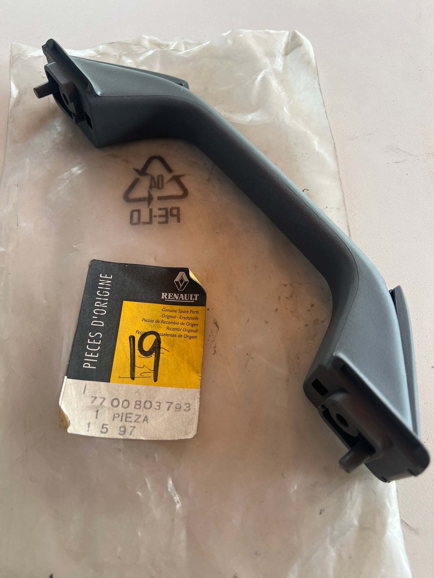 7700803793 GRAB HANDLE A14 RENAULT