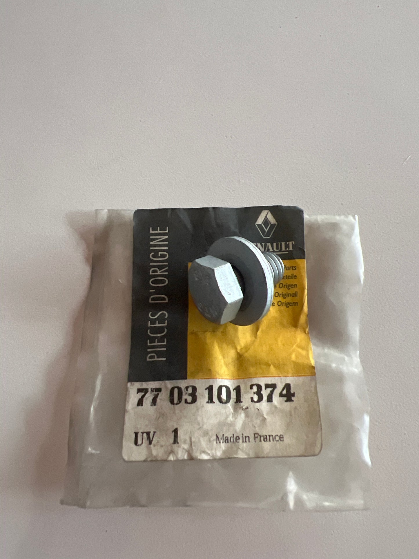7703101374 BOLT C2 RENAULT