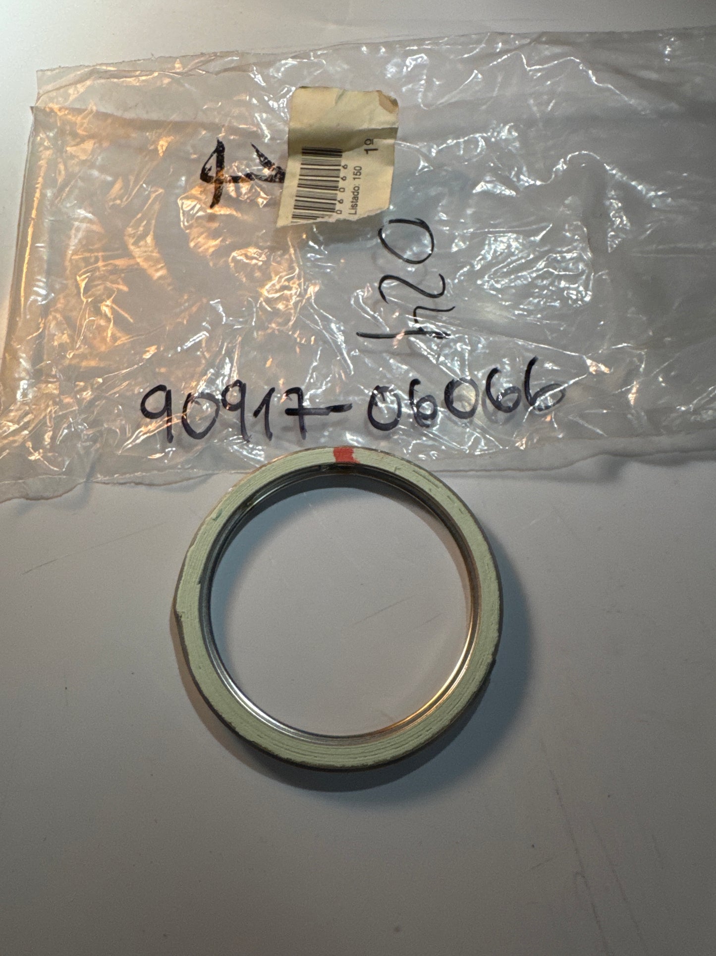 90917-06066 EXHAUST PIPE, toyota