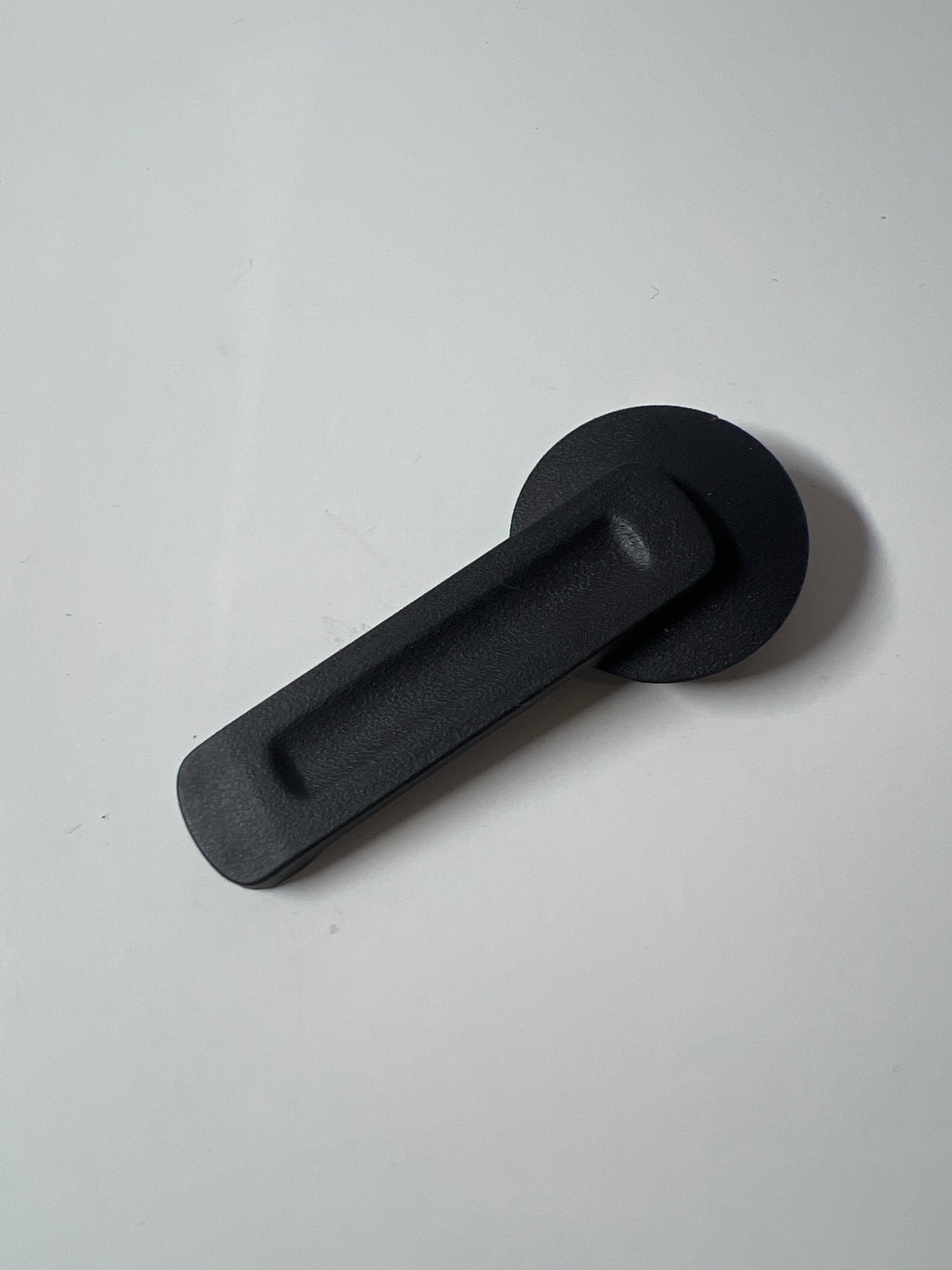 1792909, RETENEDOR - REVESTIMIENTO LATINO. COCHE, vado