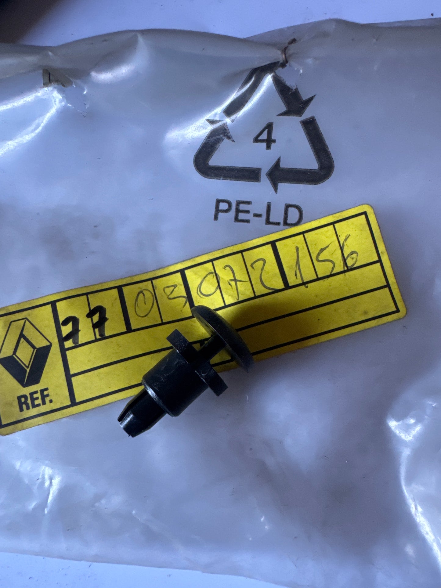 7703072156, EJE DE PORTILL, Renault