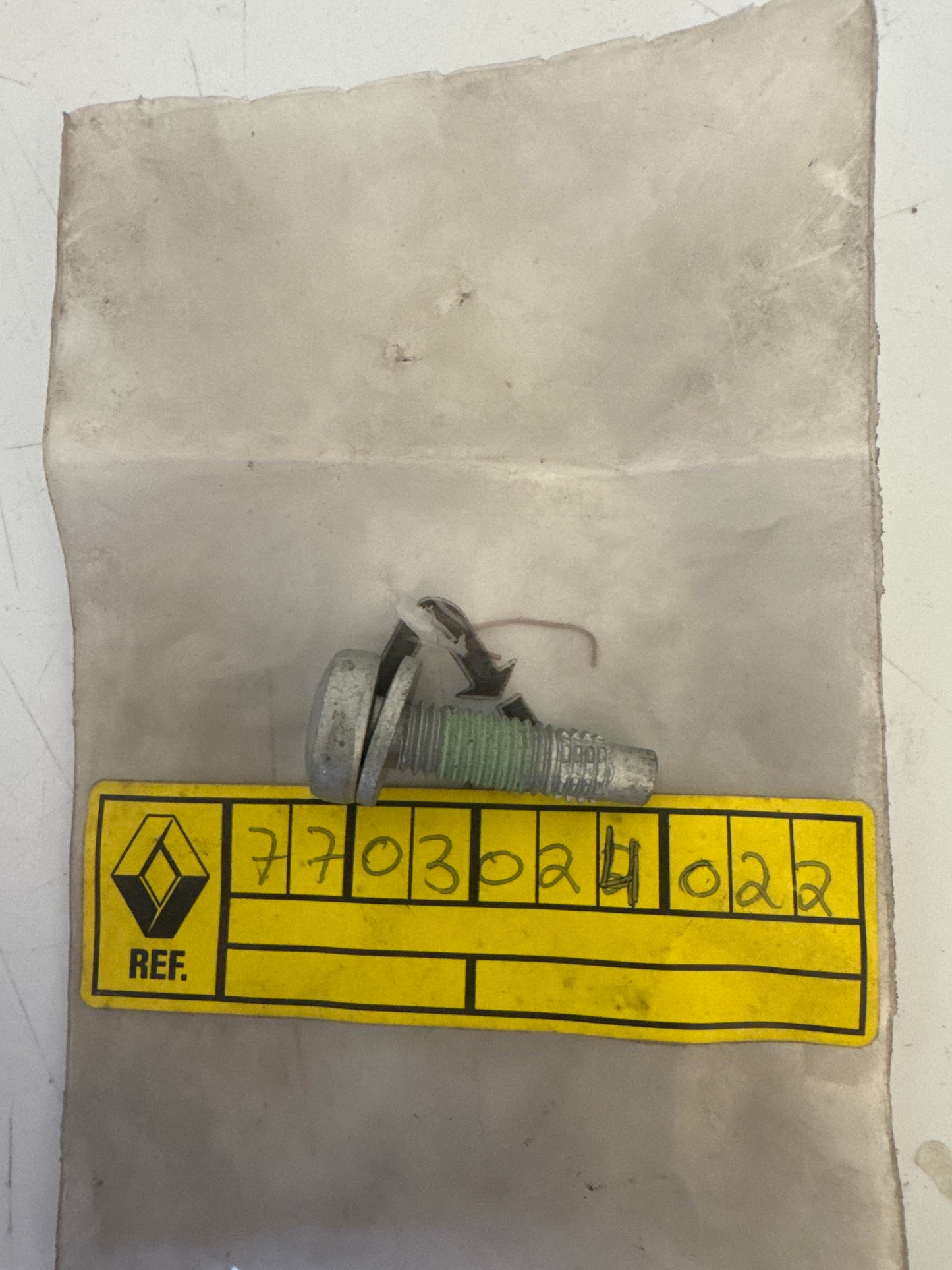 7703024022, PERNO, Nissan