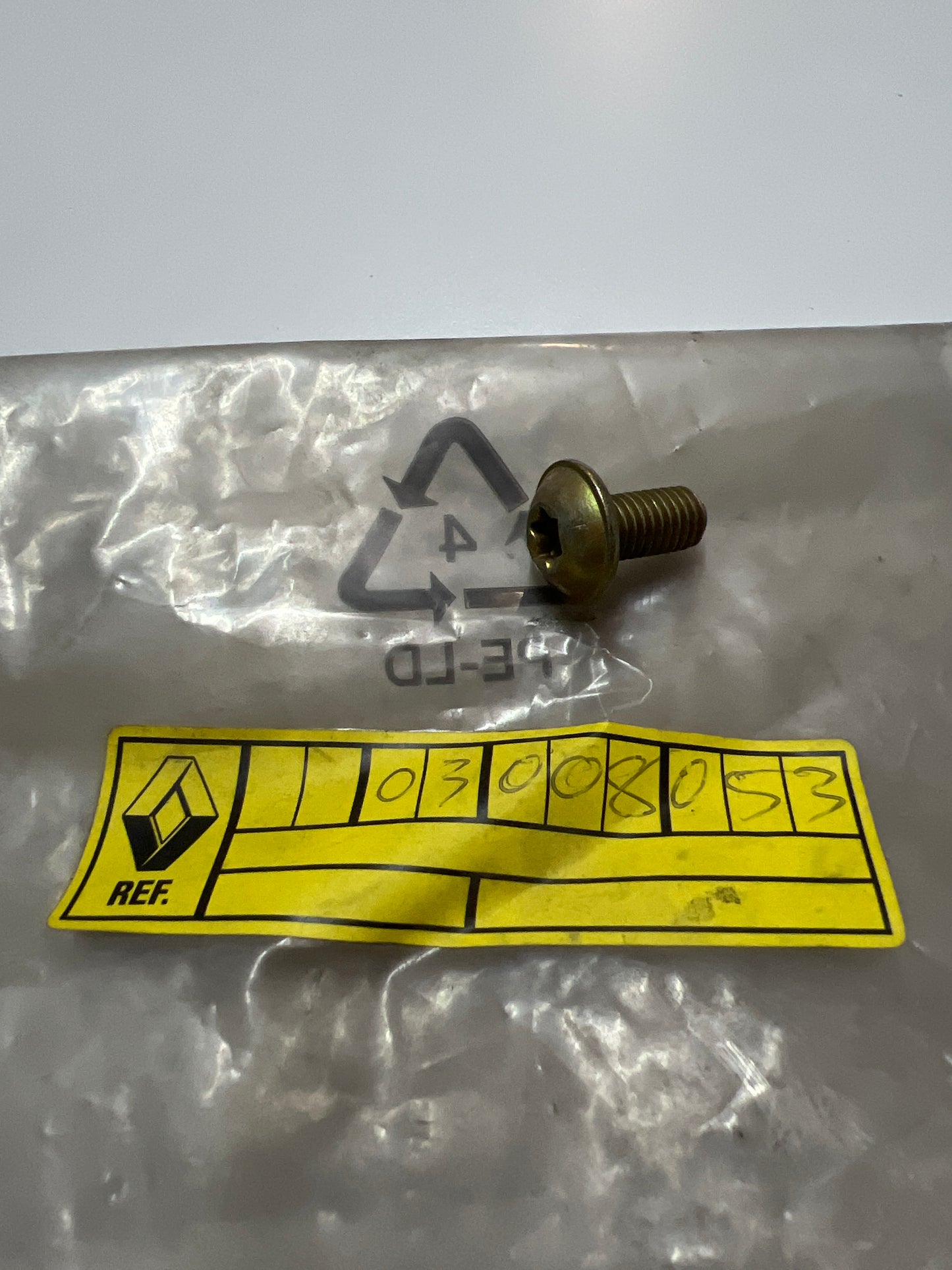 7703008053 - TORNILLO 8 125 16 - Renault