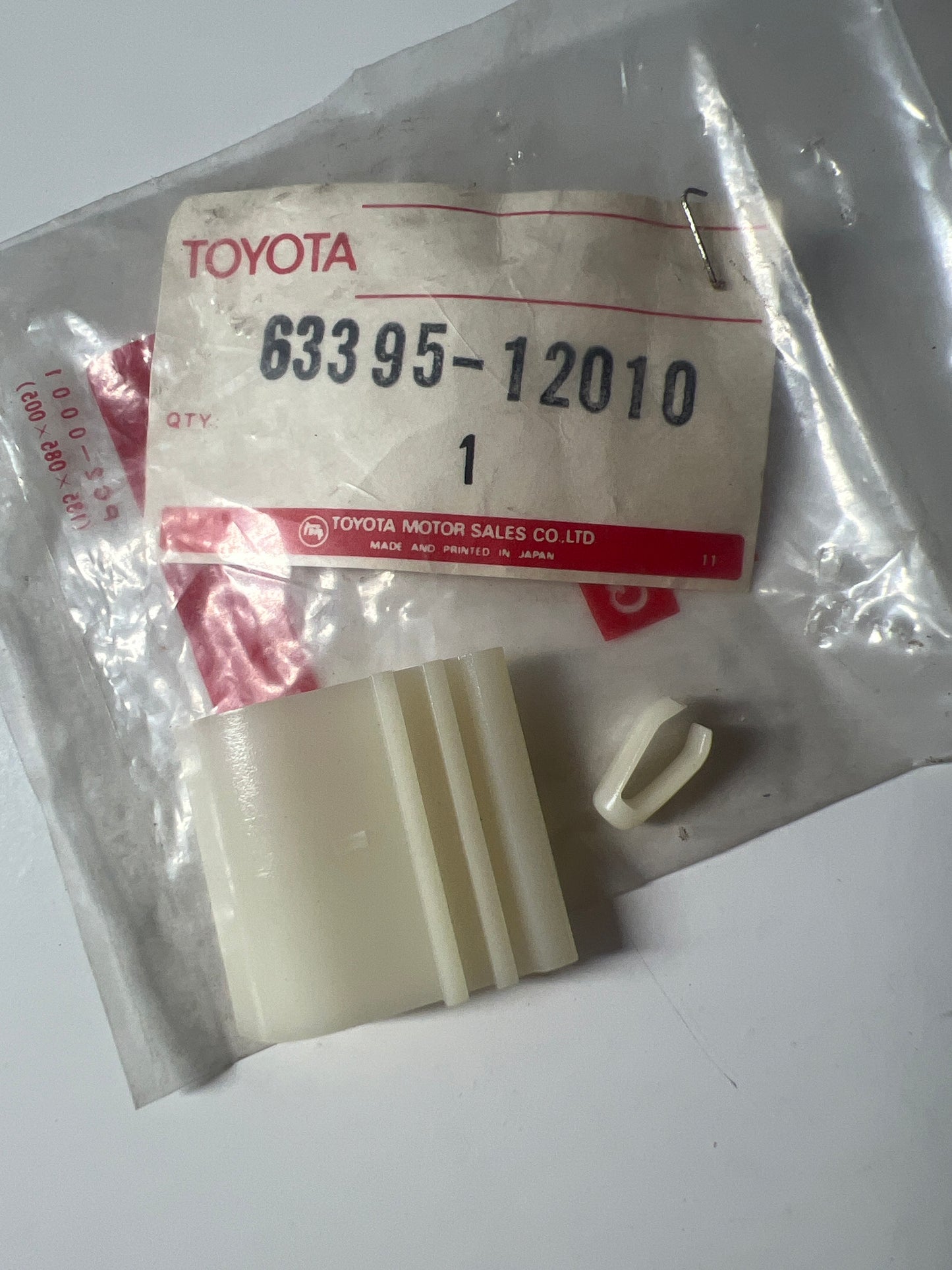 63395-12010 ROOF HEADLINING & SILENCER PAD, toyota