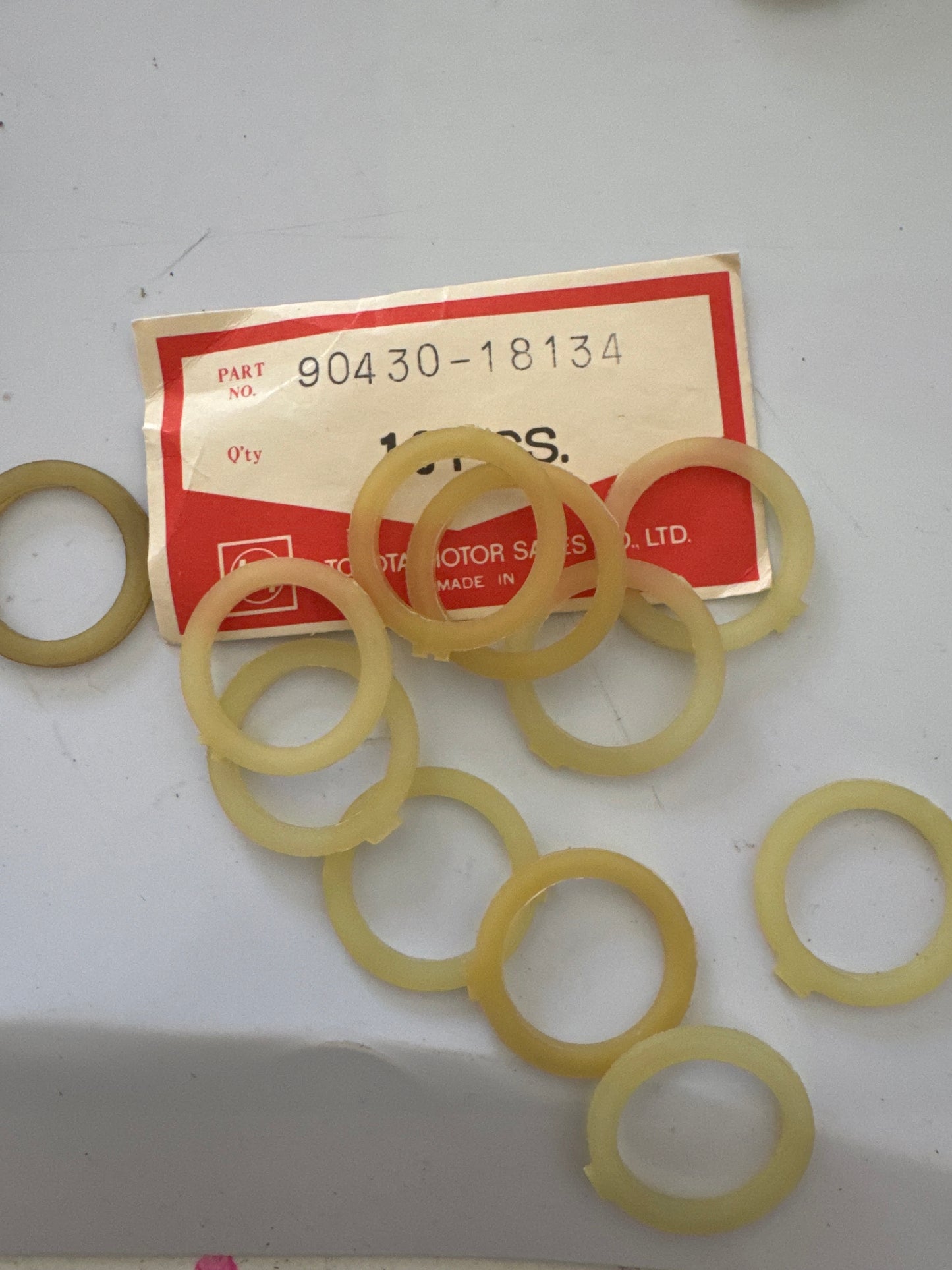 90430-18134 REAR AXLE HOUSING & DIFFERENTIAL, toyota