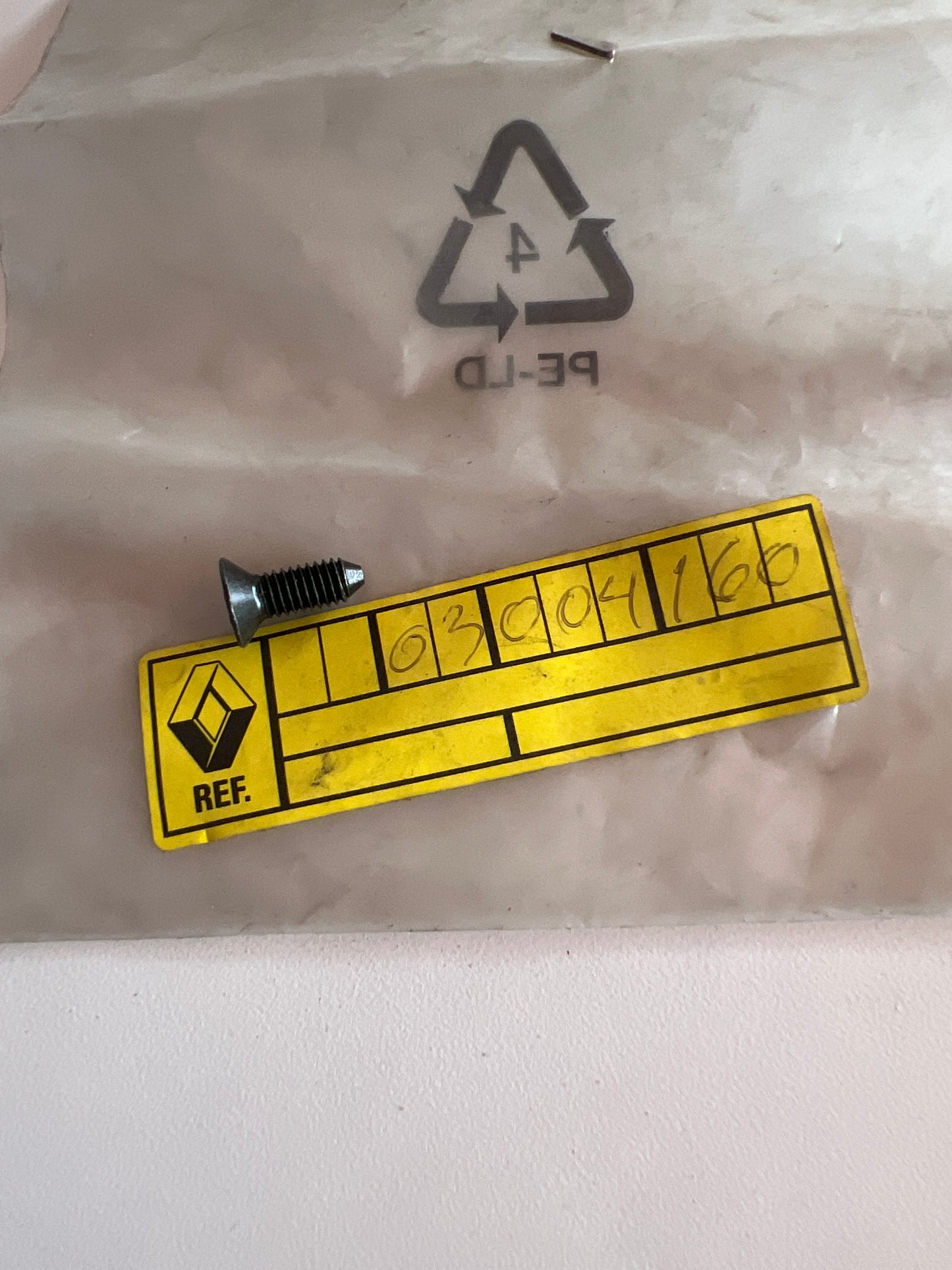 7703004160 TORNILLO RENAULT