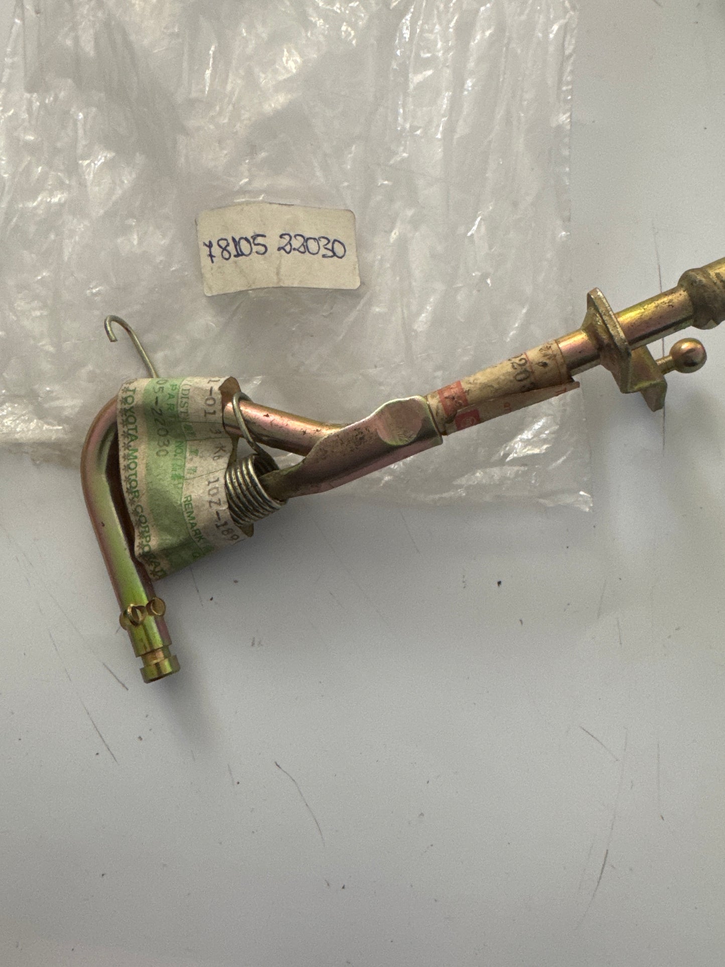 78105-22030, Bracket, Toyota - Lexus