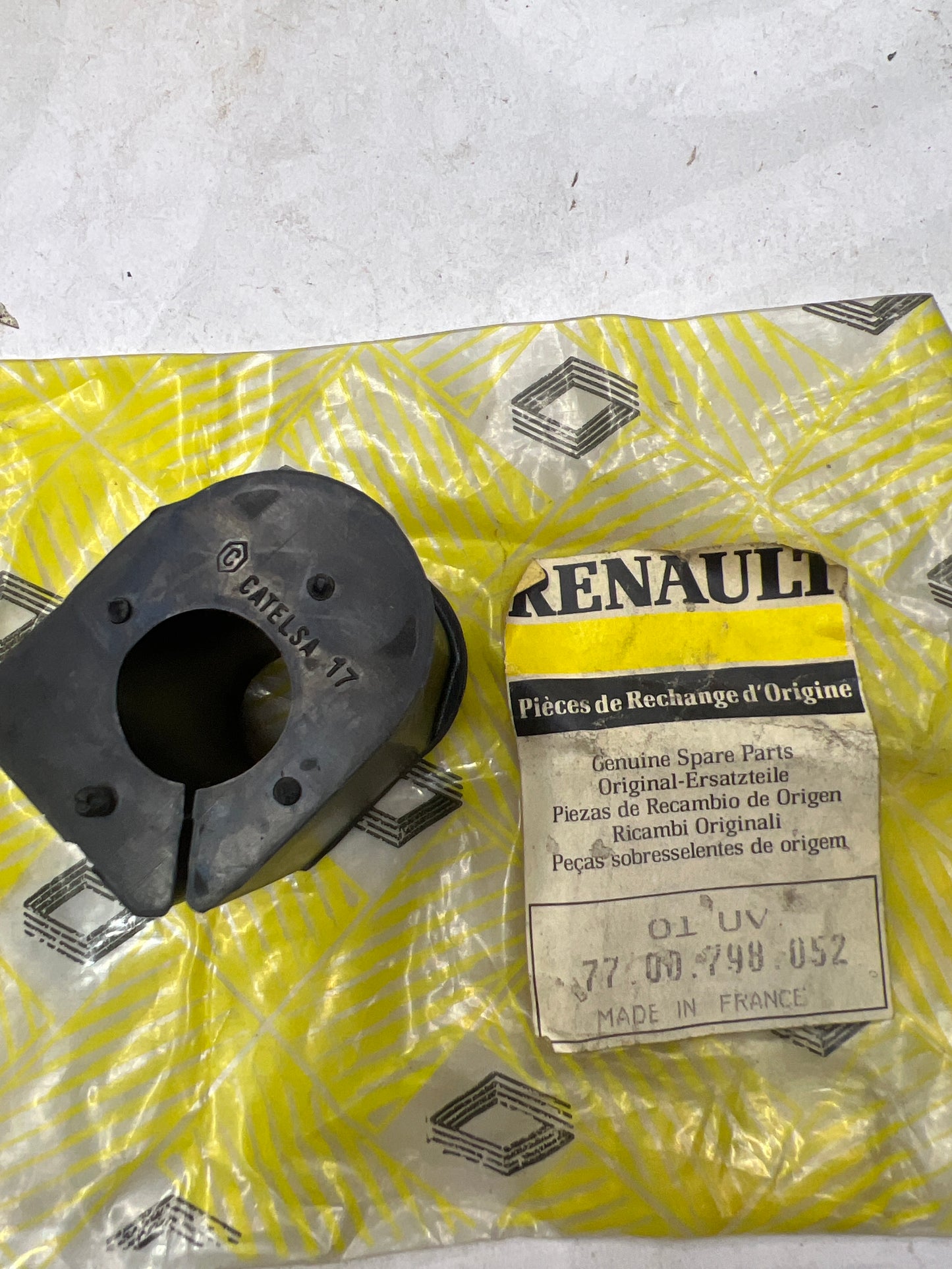 7700798052 BUSH A/R/BAR N5 RENAULT