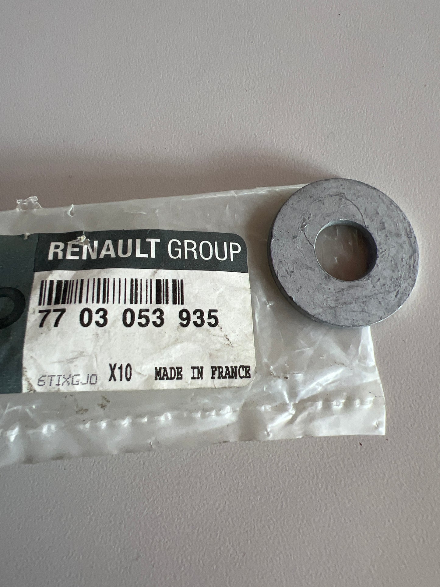 7703053935 - ARANDELA 12 - Renault