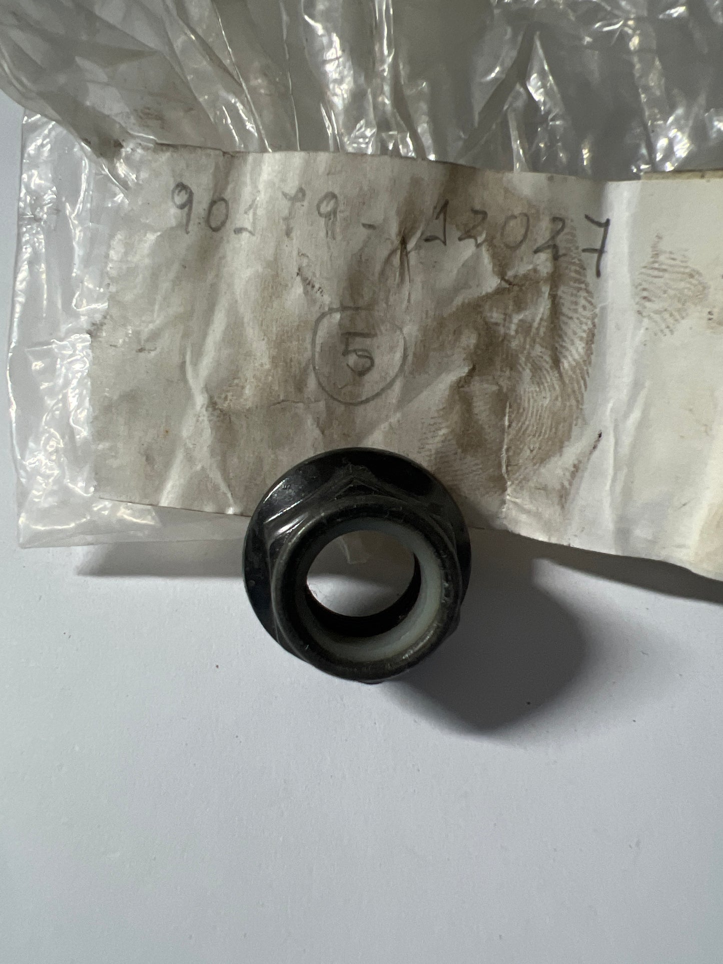 90179-12027 FRONT AXLE ARM & STEERING KNUCKLE, toyota