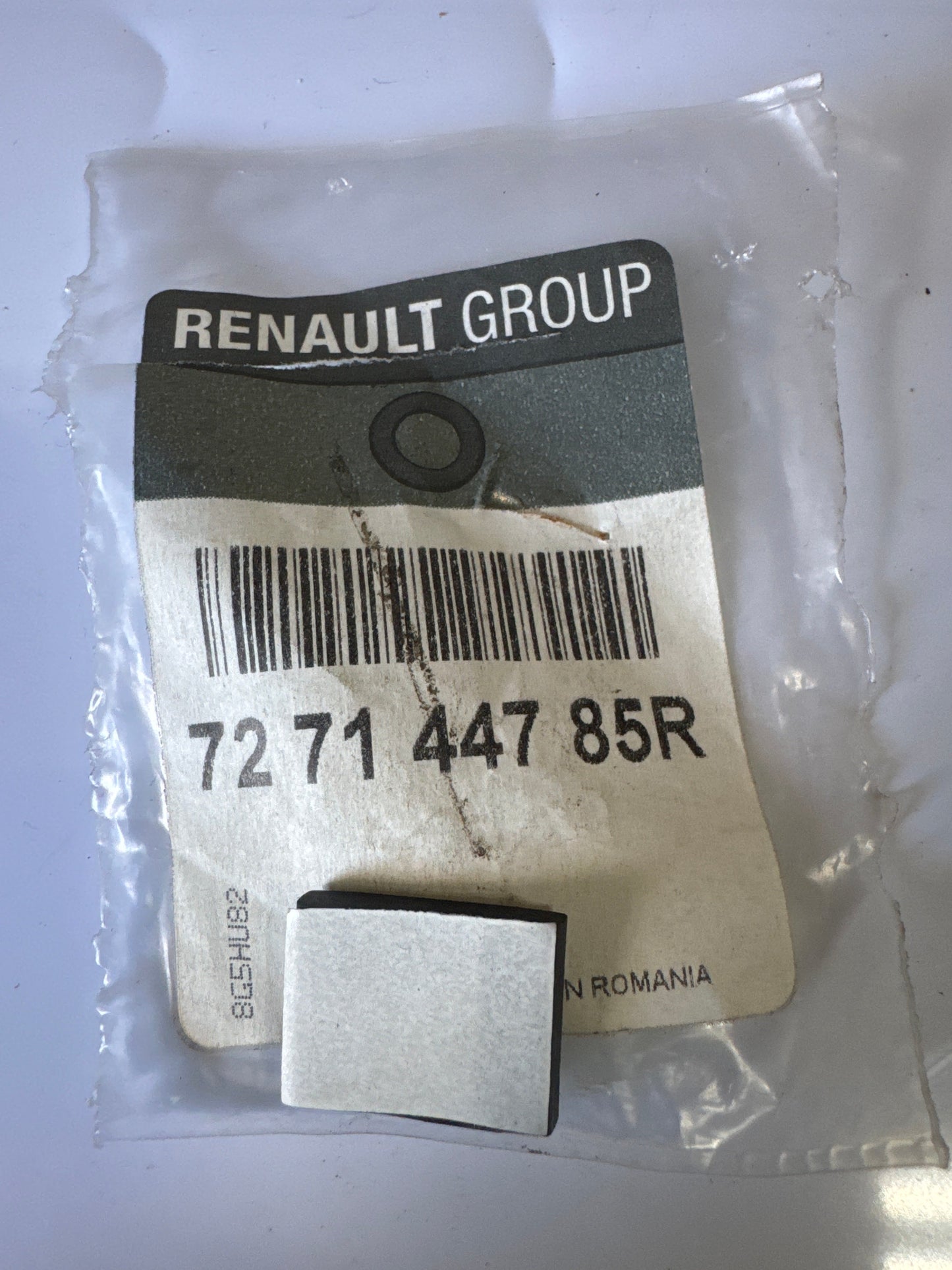 727144785R - CALA PARABRISAS - Renault