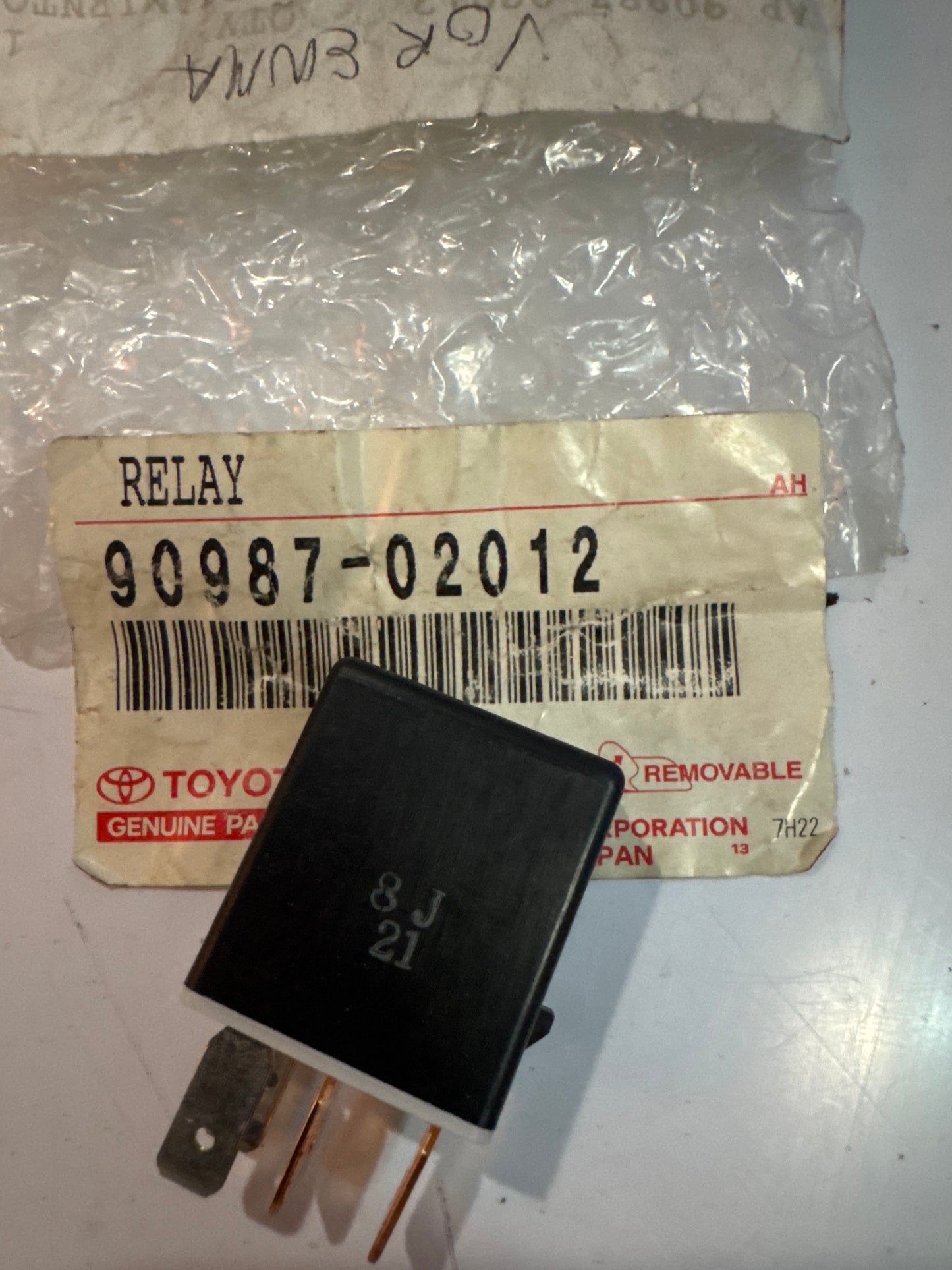 90987-02012 SWITCH & RELAY & COMPUTER
84-04: ELECTRONIC FUEL INJECTION SYSTEM
84-05: ELECTRONIC CONTROLED DIESEL (ECD), toyota