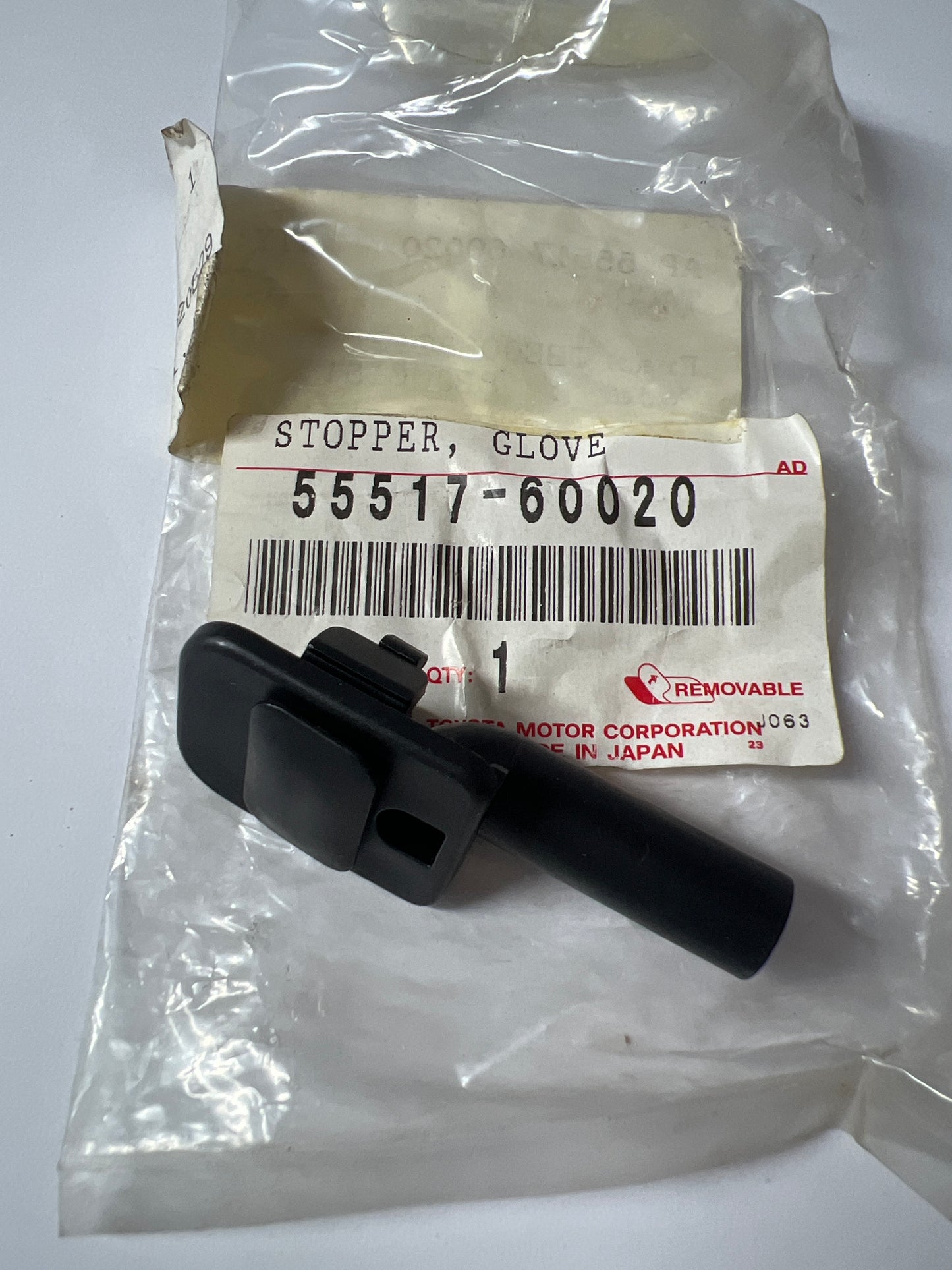 55517-60020 INSTRUMENT PANEL & GLOVE COMPARTMENT, toyota