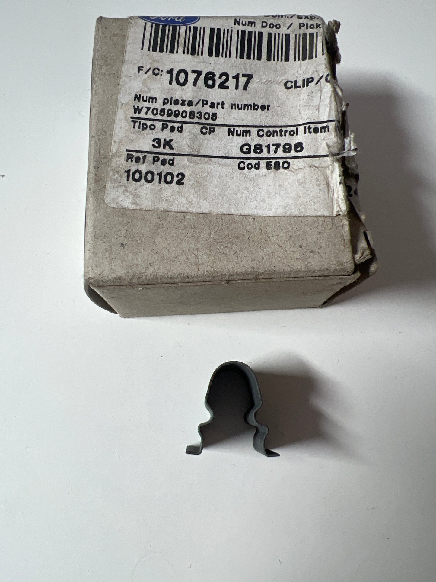 1076217, CLIP, Ford