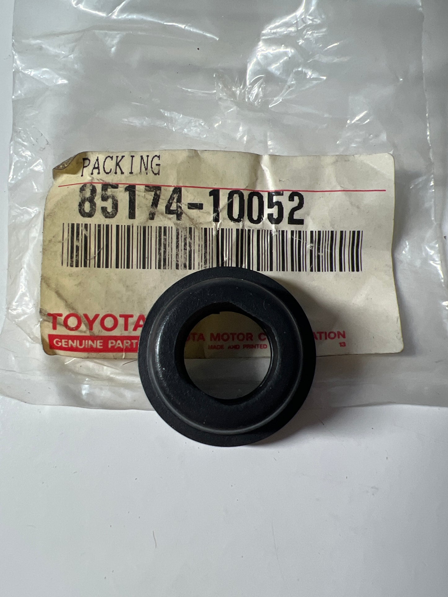 85174-10052 , EMPAQUETADURA, PIVOTE DEL LIMPIAPARABRISAS, Toyota - Lexus