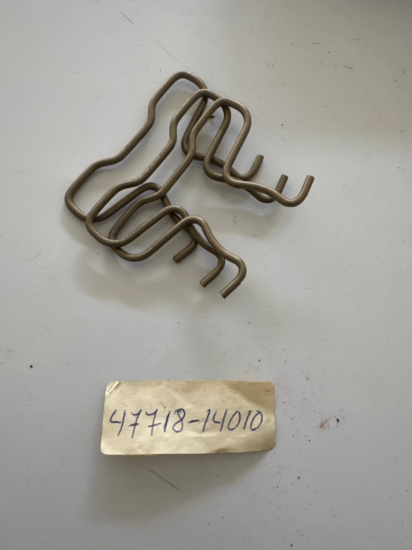 47718-14010, 47718-14010 FRONT DISC BRAKE CALIPER & DUST COVER, toyota, Toyota - Lexus