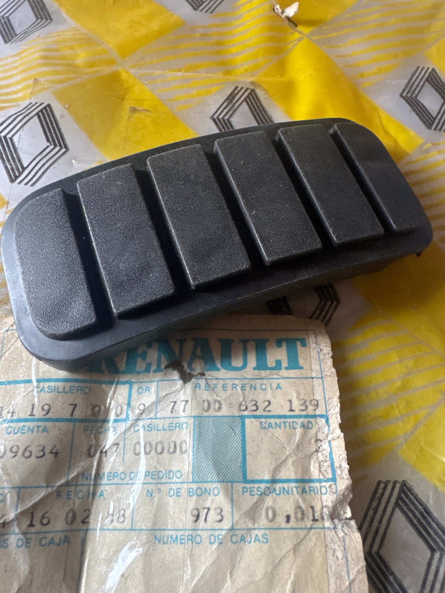 7700632139, GOMA PEDAL, Renault