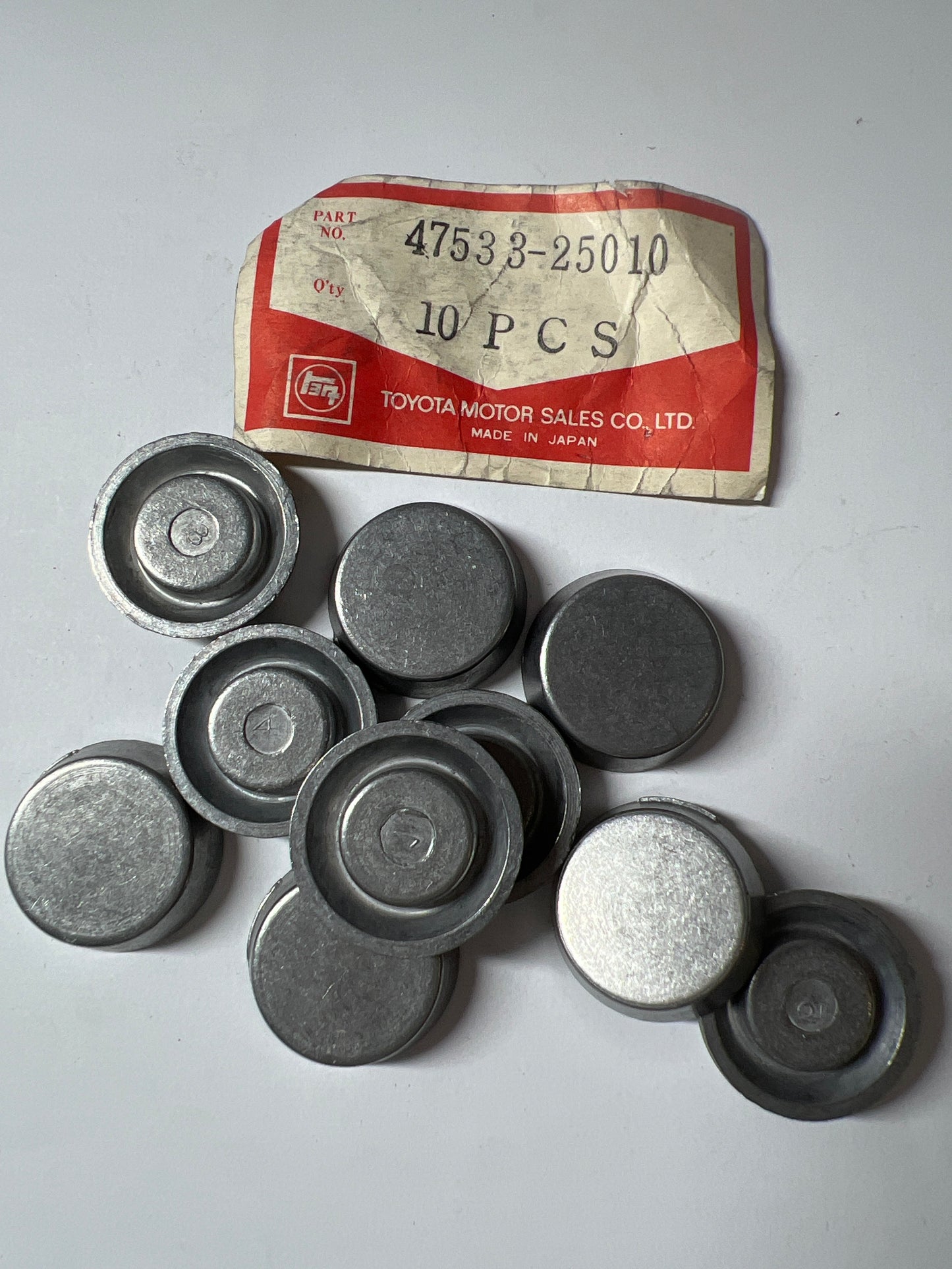 47533-25010 REAR DRUM BRAKE WHEEL CYLINDER & BACKING PLATE, toyota