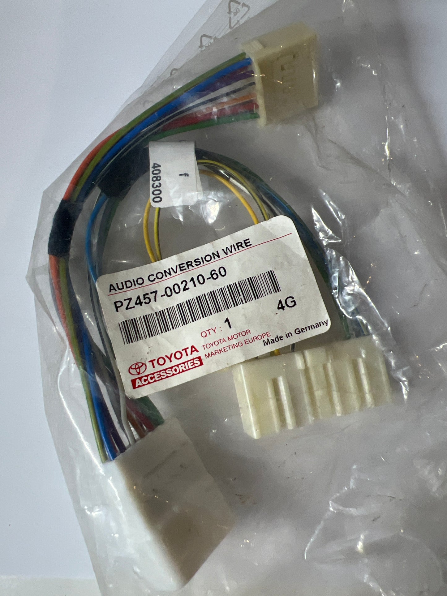 PZ457-00210-60, AUDIO CONVERS, Toyota - Lexus