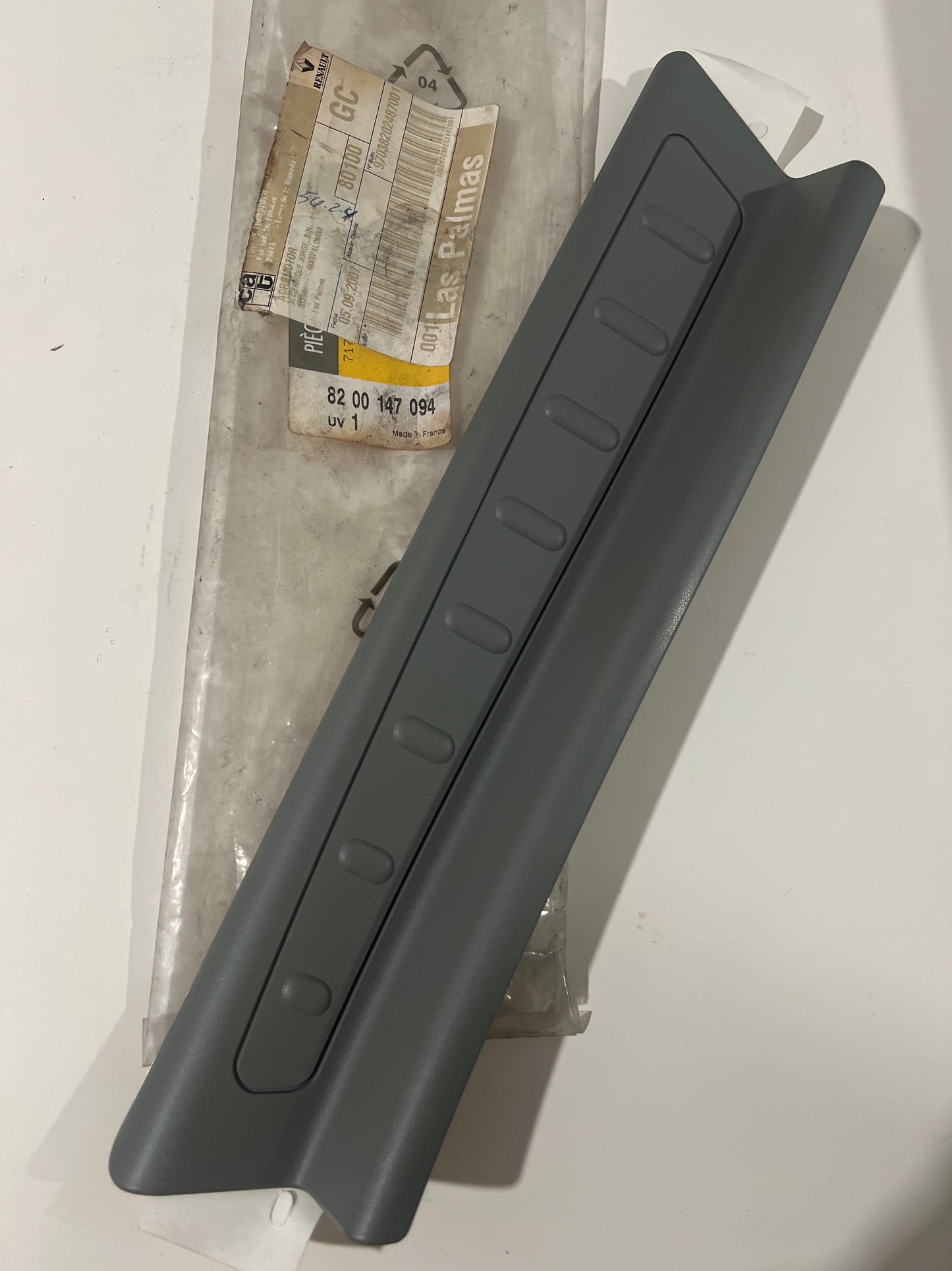 8200147094, PEGATINA TALONERA, Renault