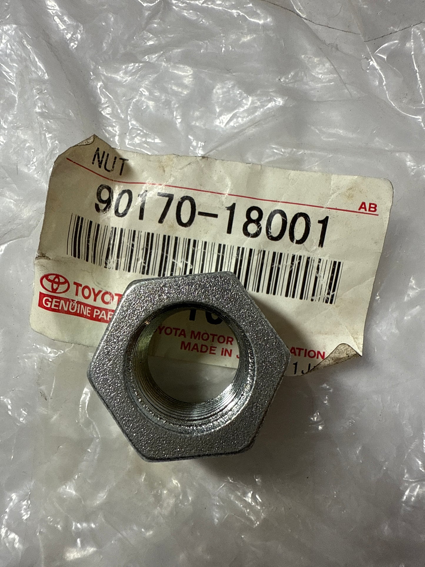 90170-18001 FRONT AXLE ARM & STEERING KNUCKLE
48-03: FRONT SPRING & SHOCK ABSORBER, toyota