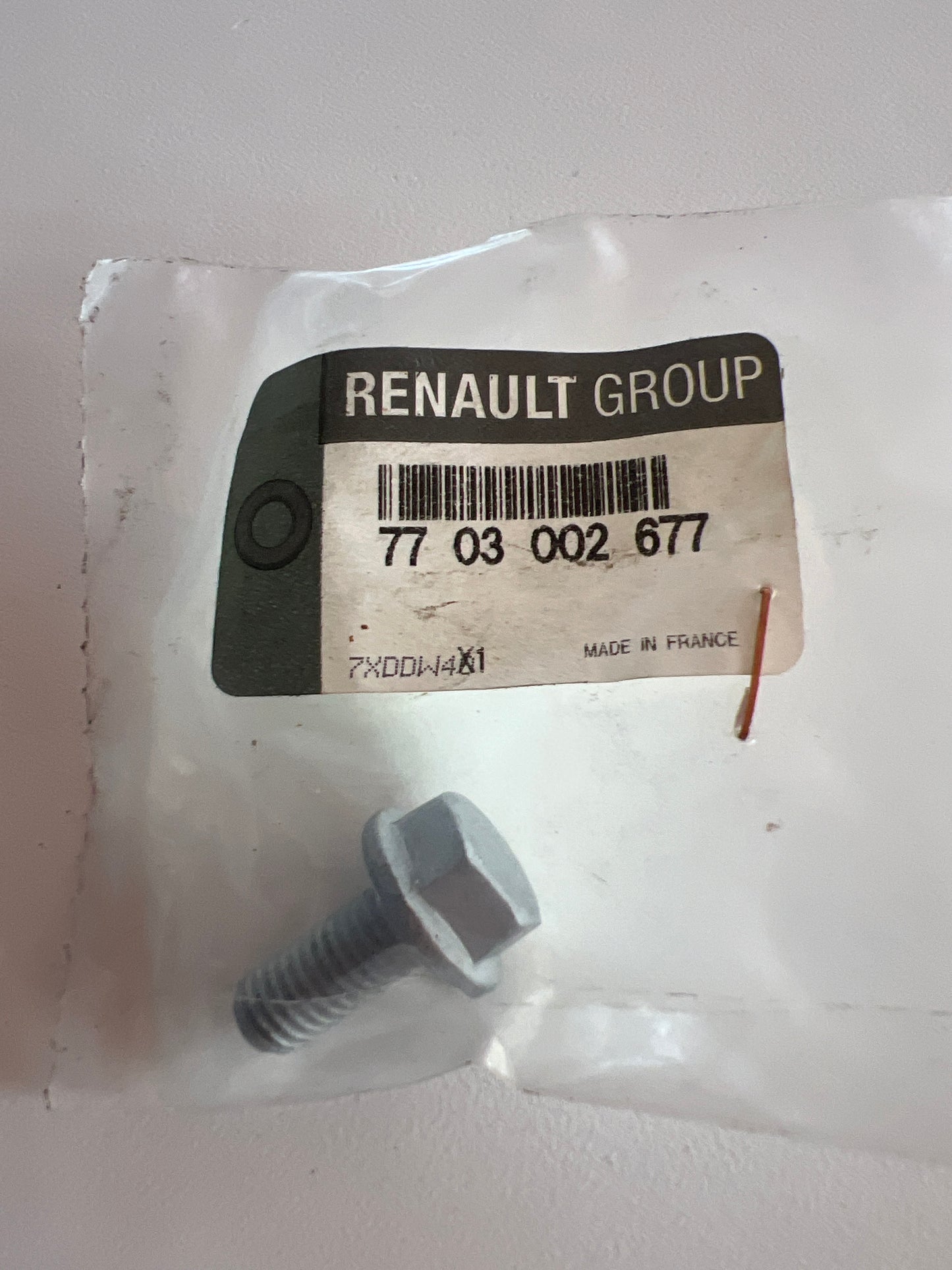 7703002677 tornillo embridado RENAULT