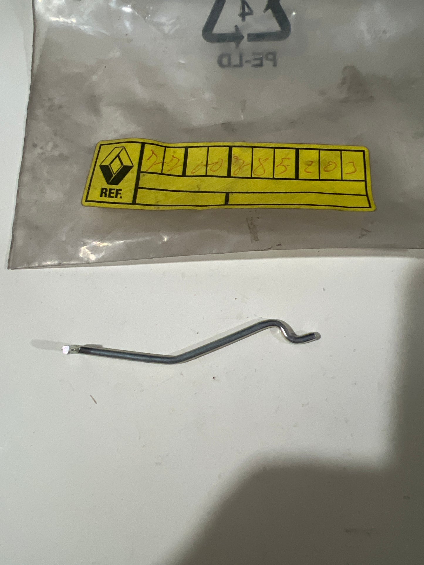 7700785203, VARI CERROJO DCH, Renault