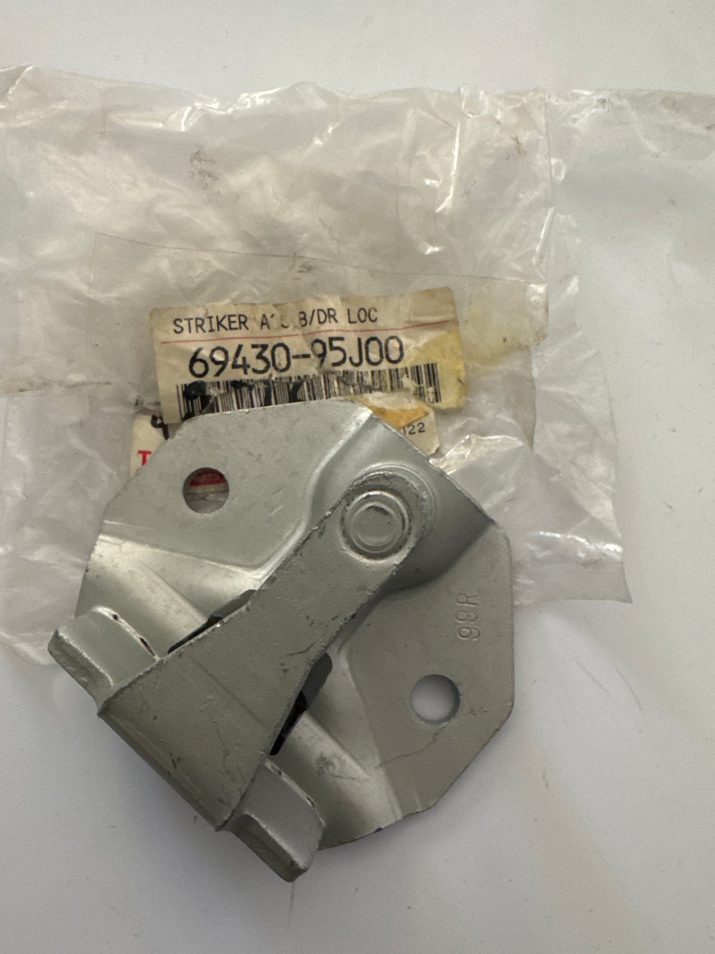 69430-95J00, 69430-95J00 BACK DOOR LOCK & HINGE, toyota, Toyota - Lexus