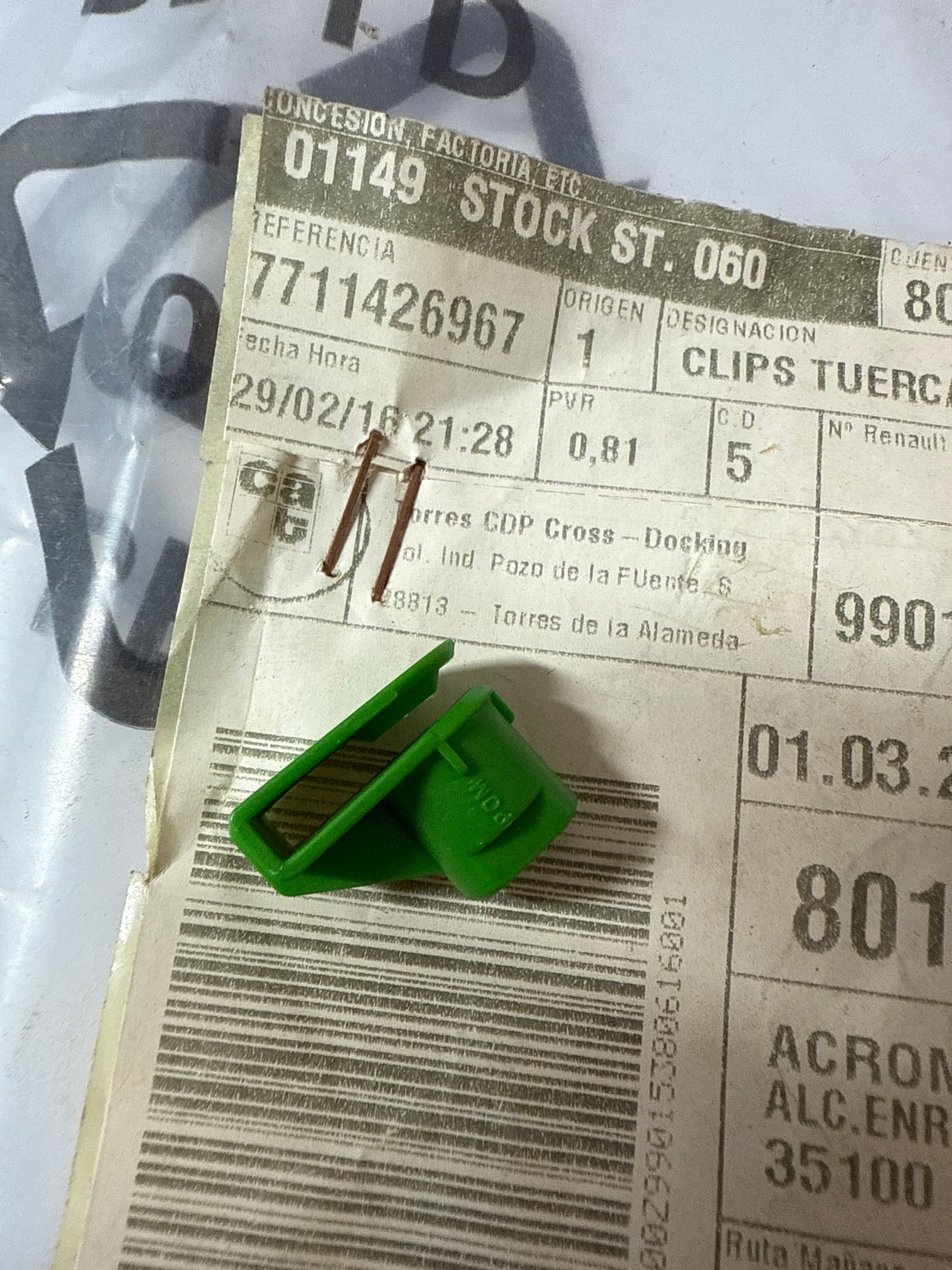 7711426967 - CLIPS TUERCA MT 5 - Renault