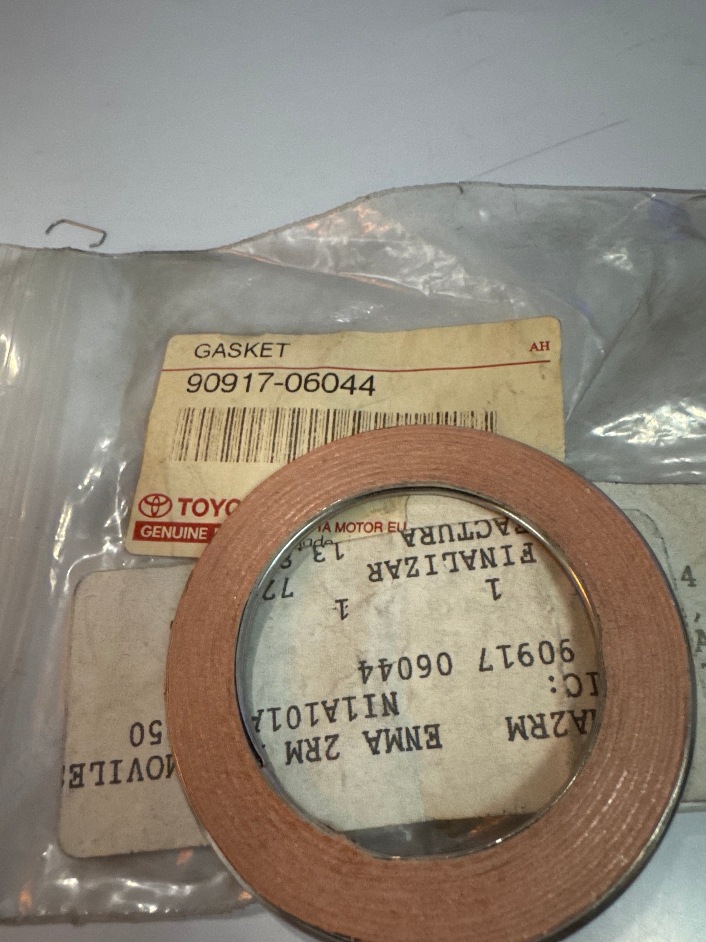 90917-06044 EXHAUST PIPE, toyota