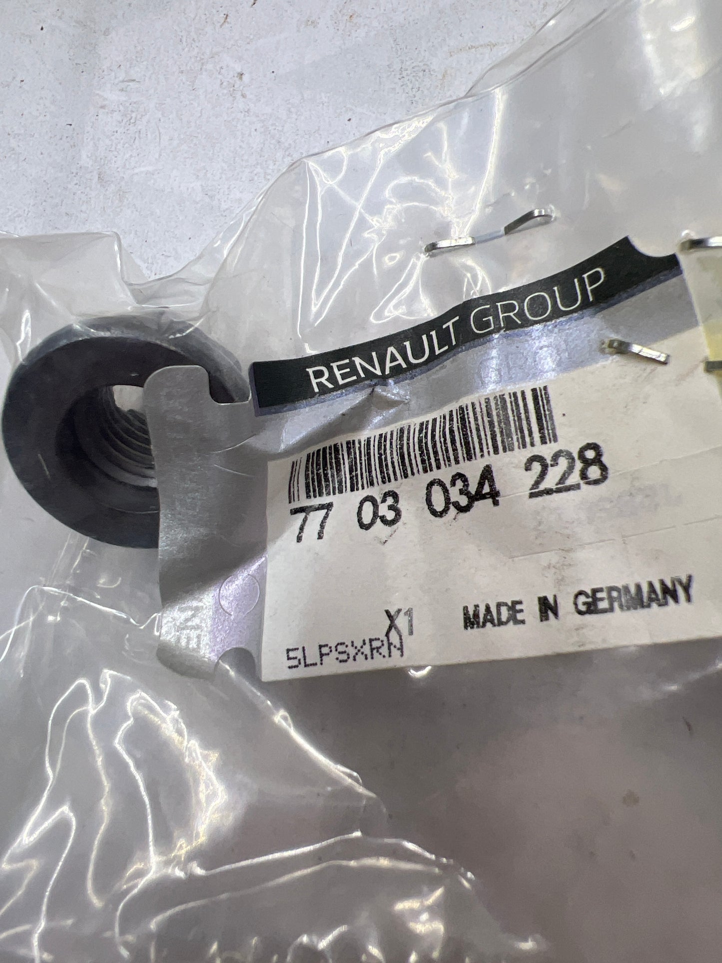 7703034228 TUERCA DRH M12 RENAULT
